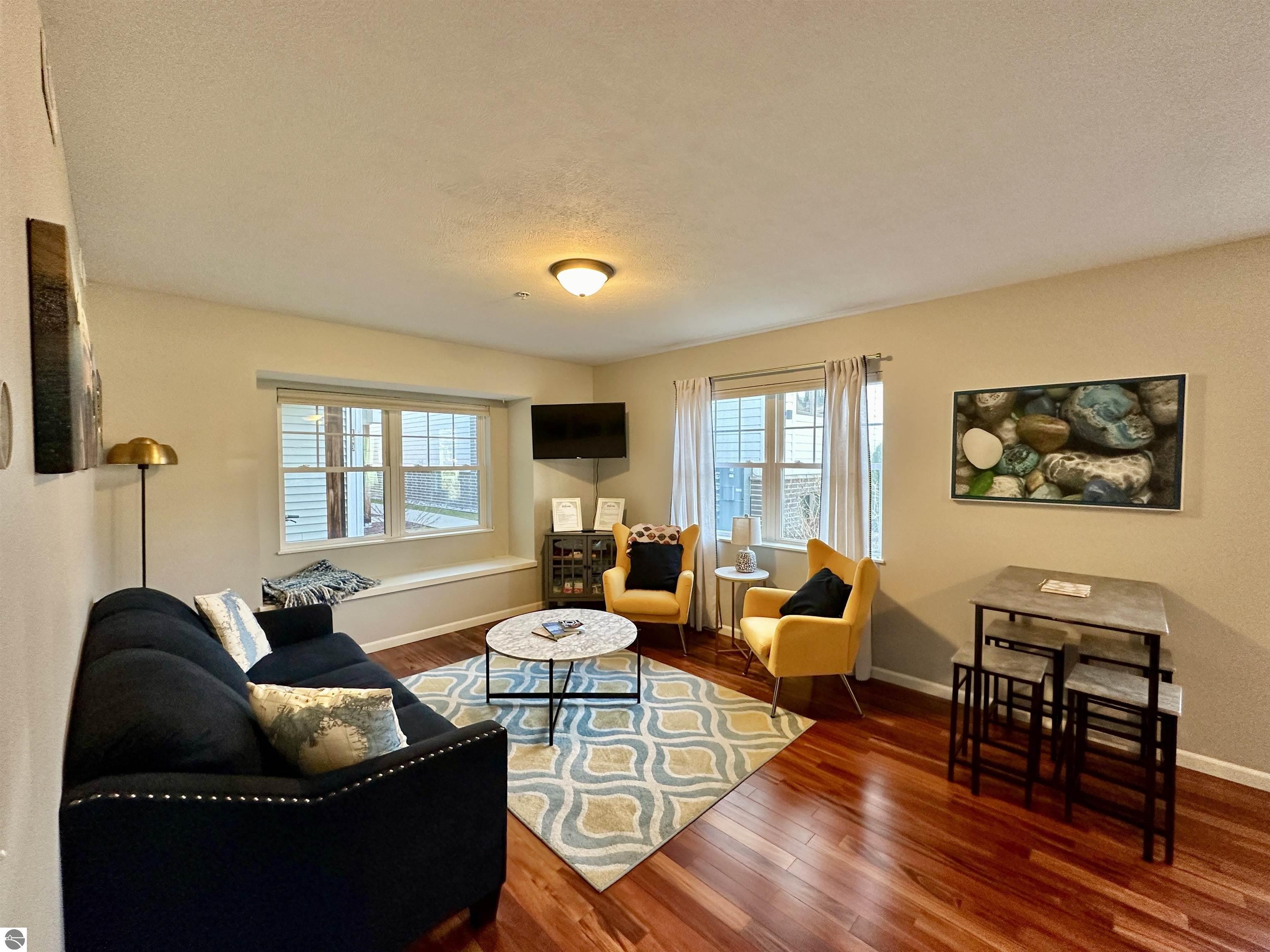 145 E Eighth Street # 107