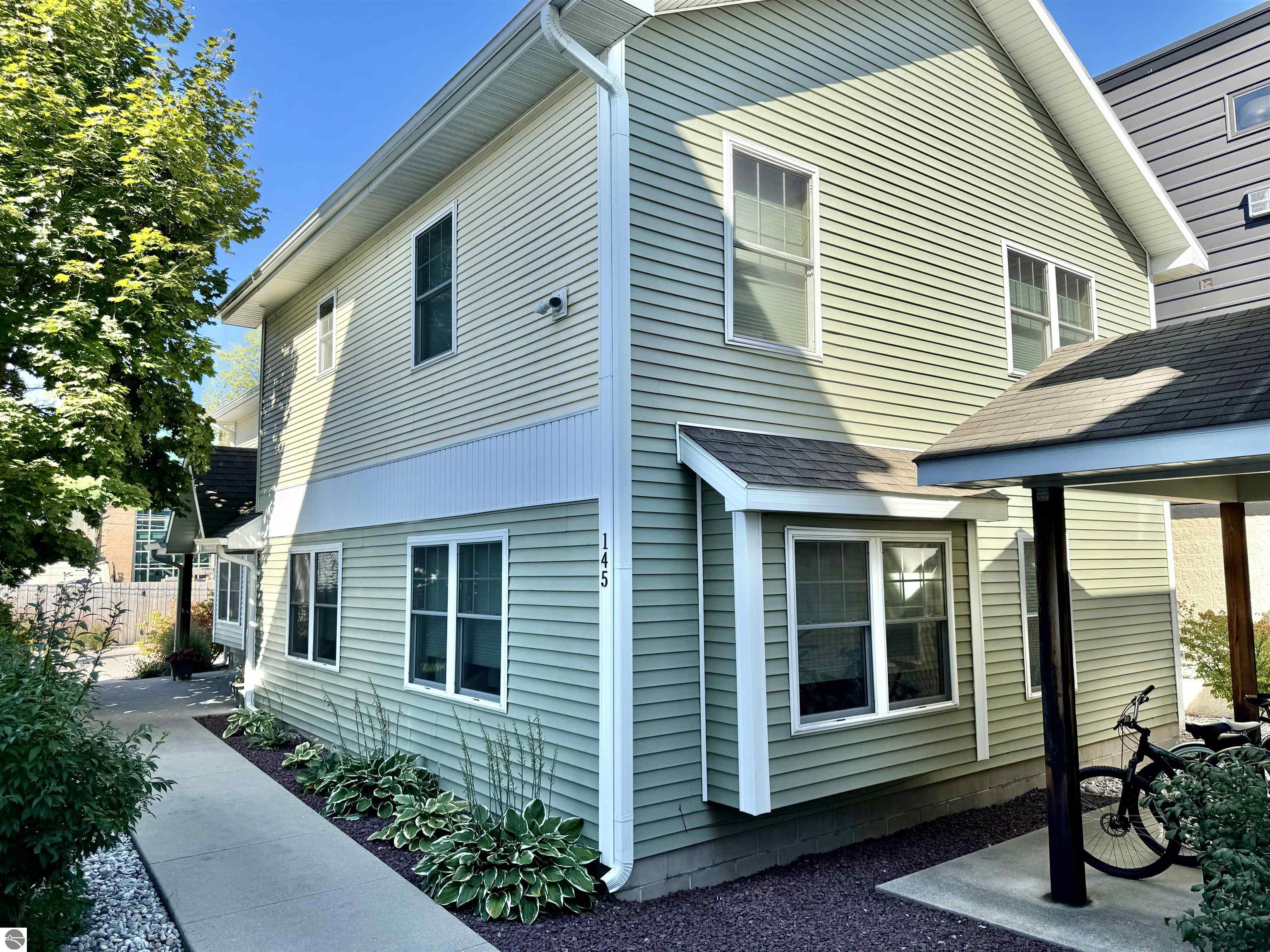 145 E Eighth Street # 107
