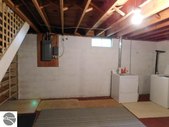 2675 W Log Lake Road