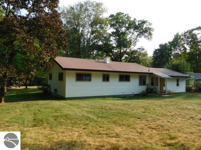 2675 W Log Lake Road