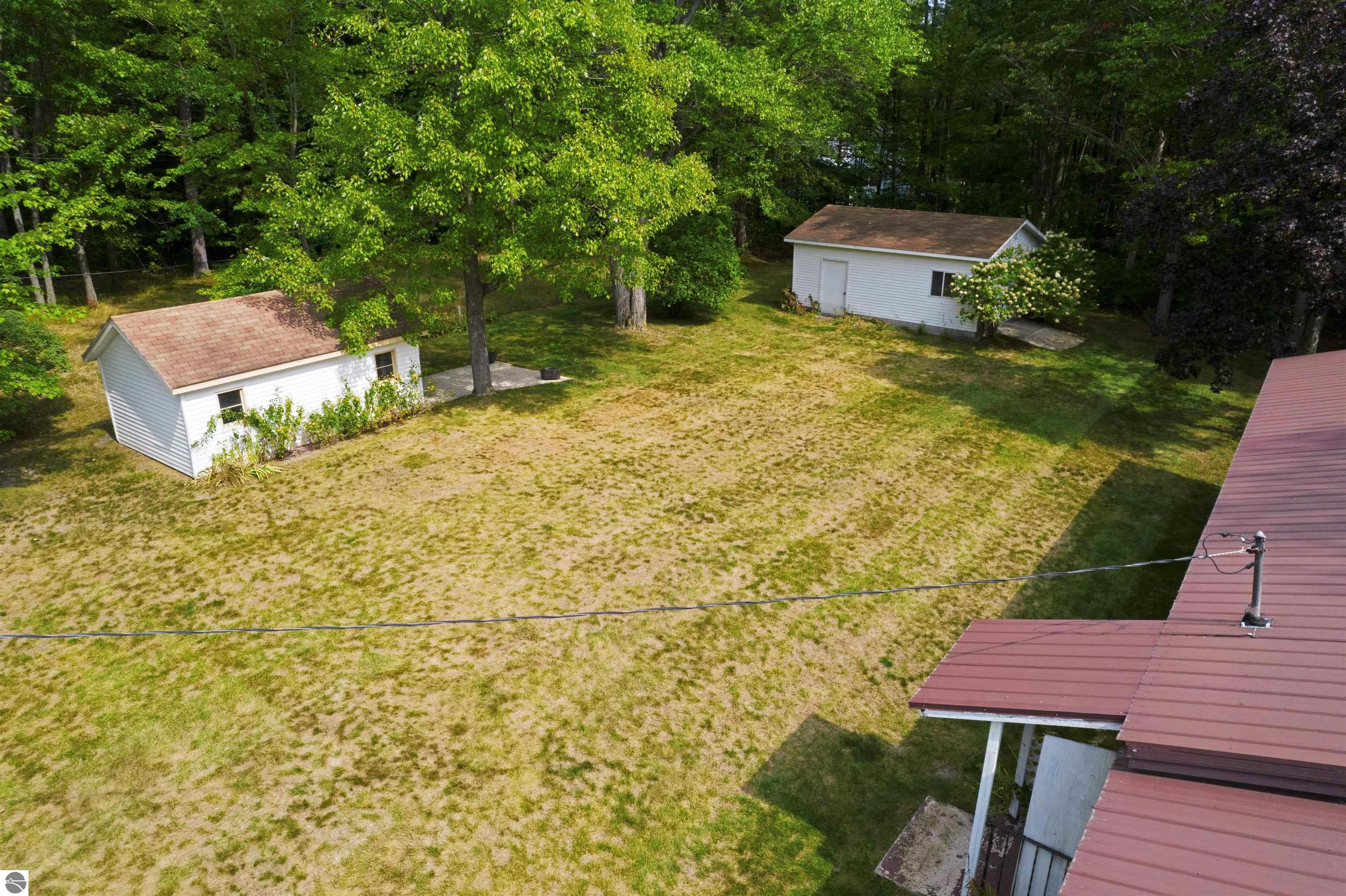 2675 W Log Lake Road