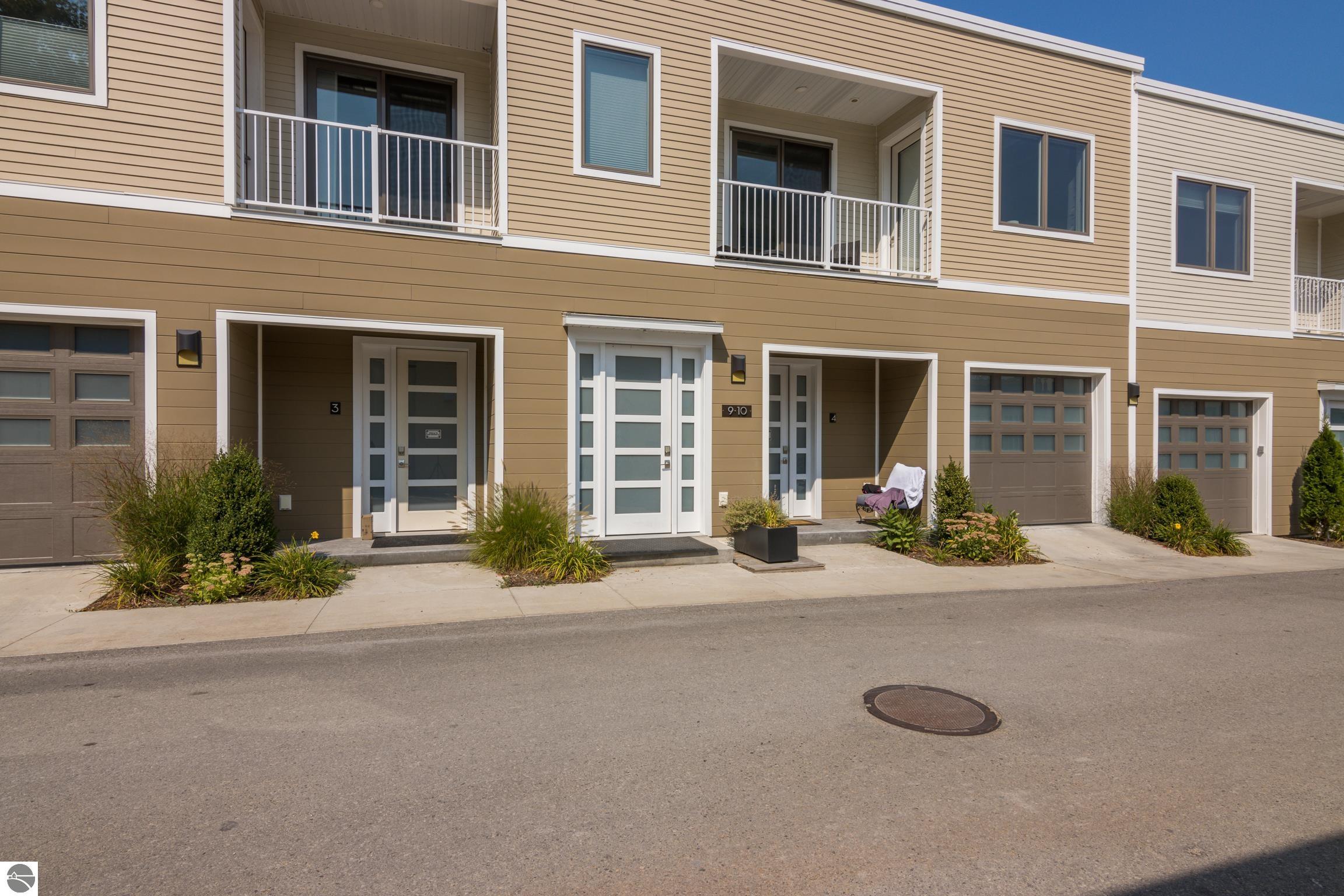 1388 Gray Drive # 10