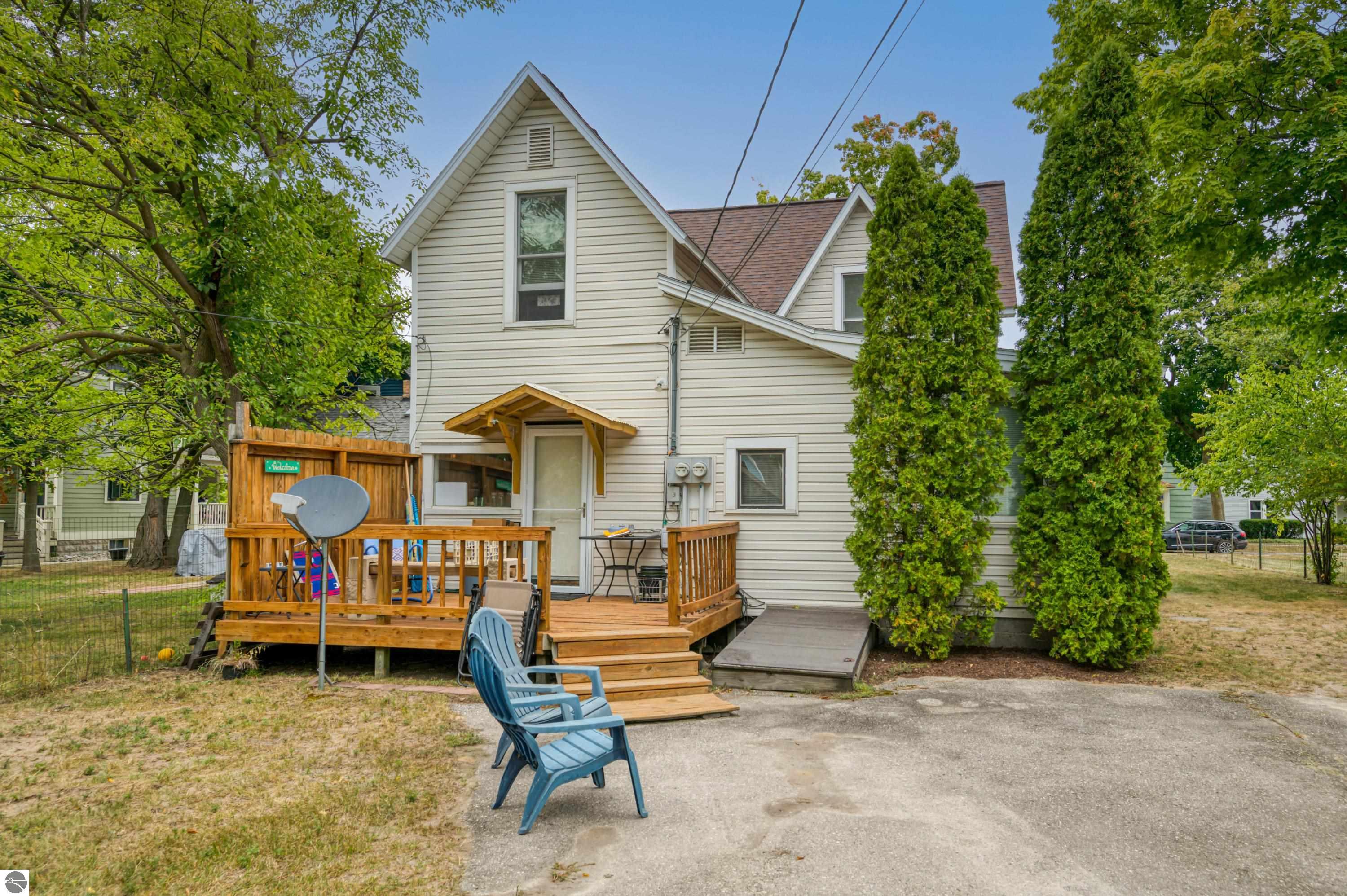 207 W Ninth Street