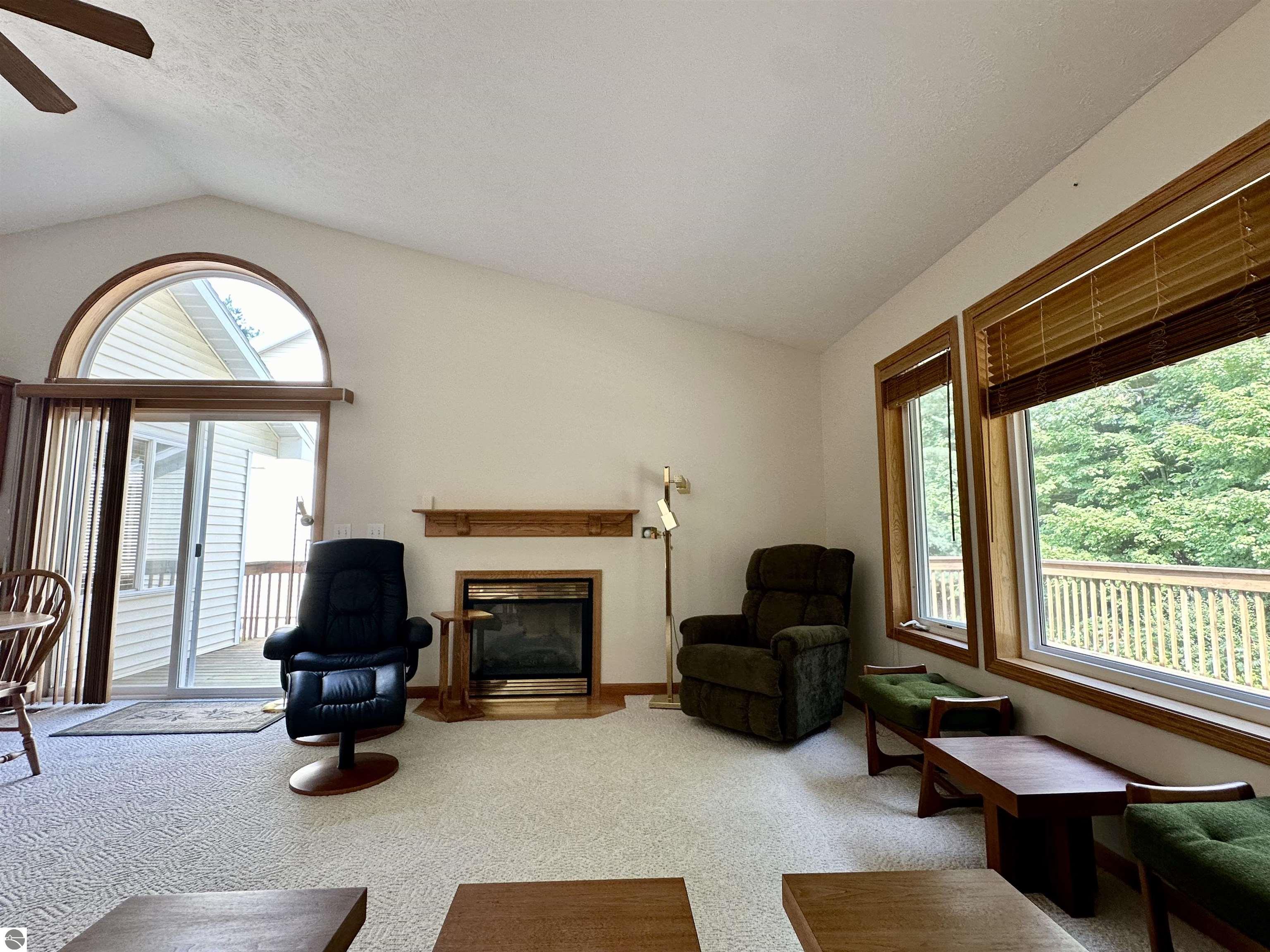 1685 Veterans Drive