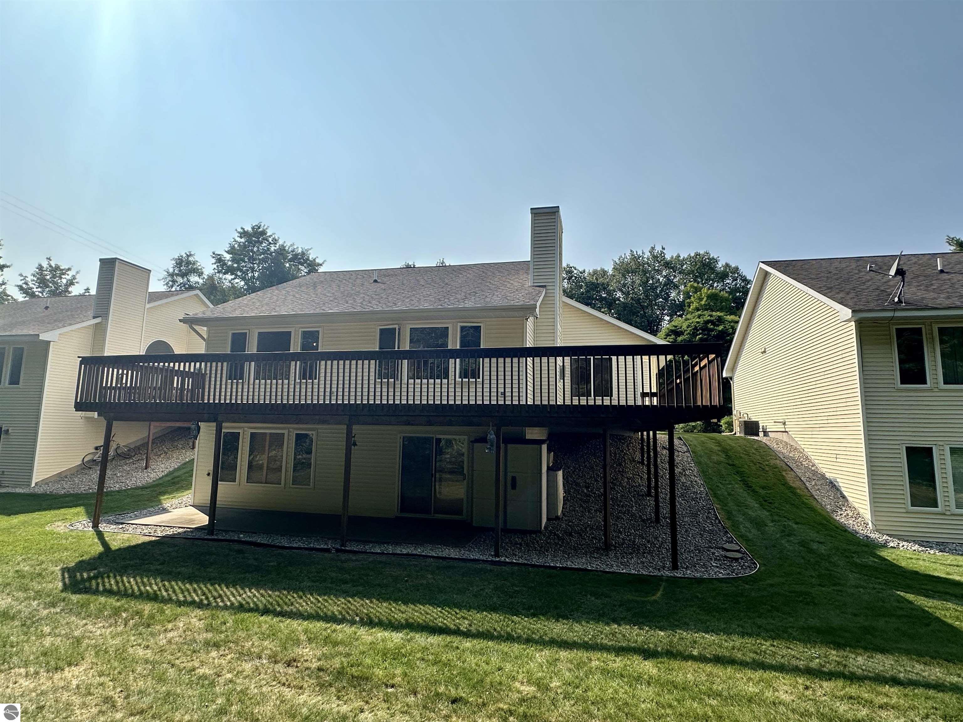 1685 Veterans Drive