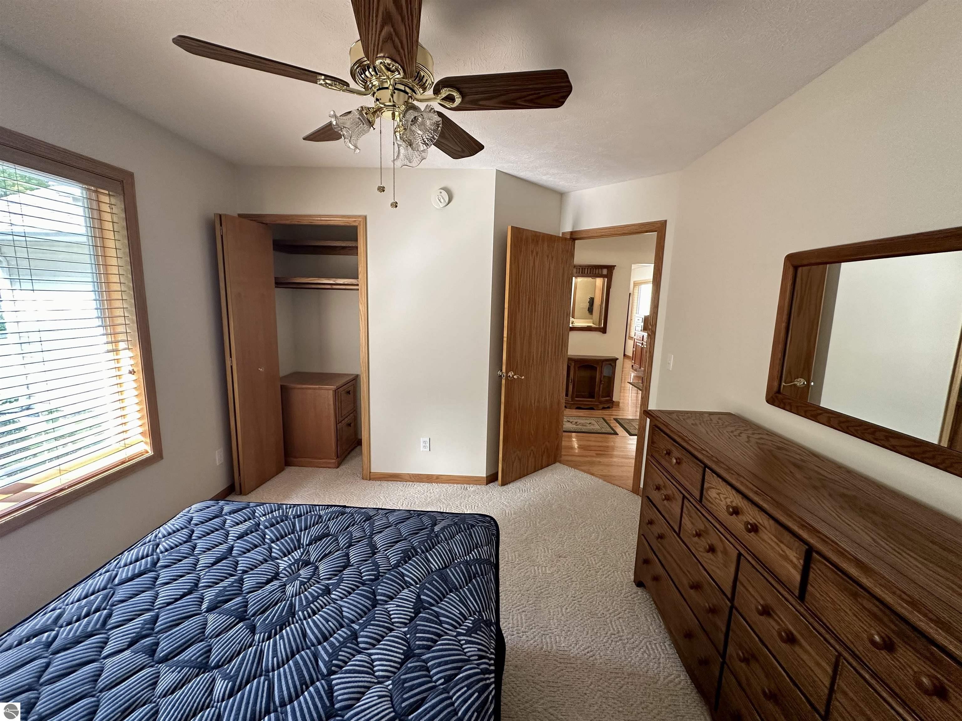 1685 Veterans Drive