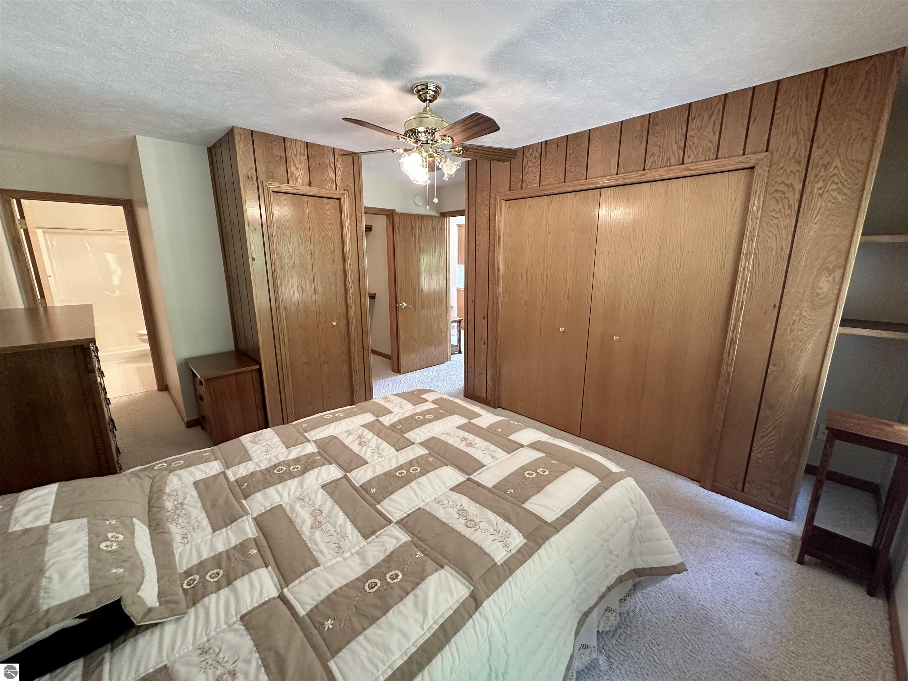 1685 Veterans Drive