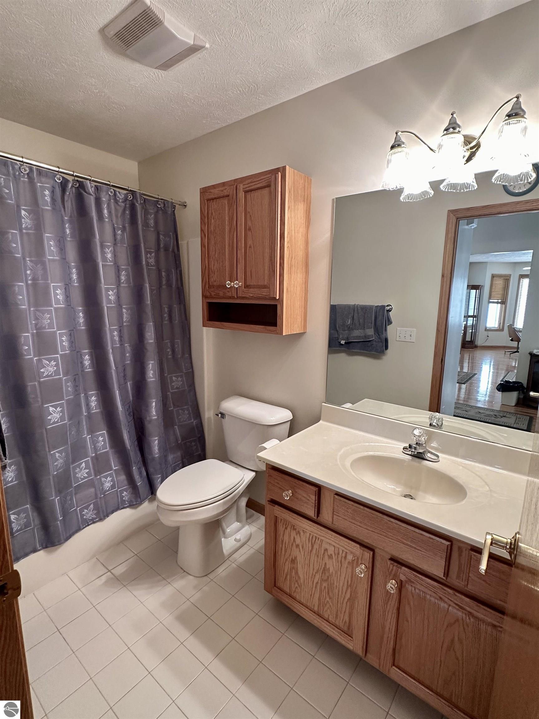 1685 Veterans Drive