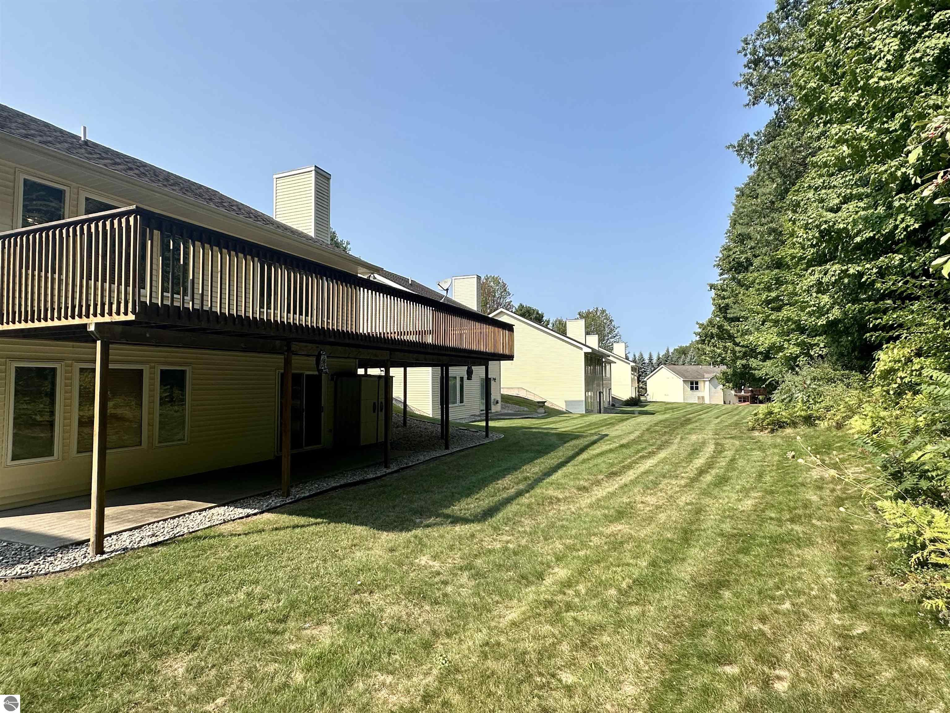 1685 Veterans Drive