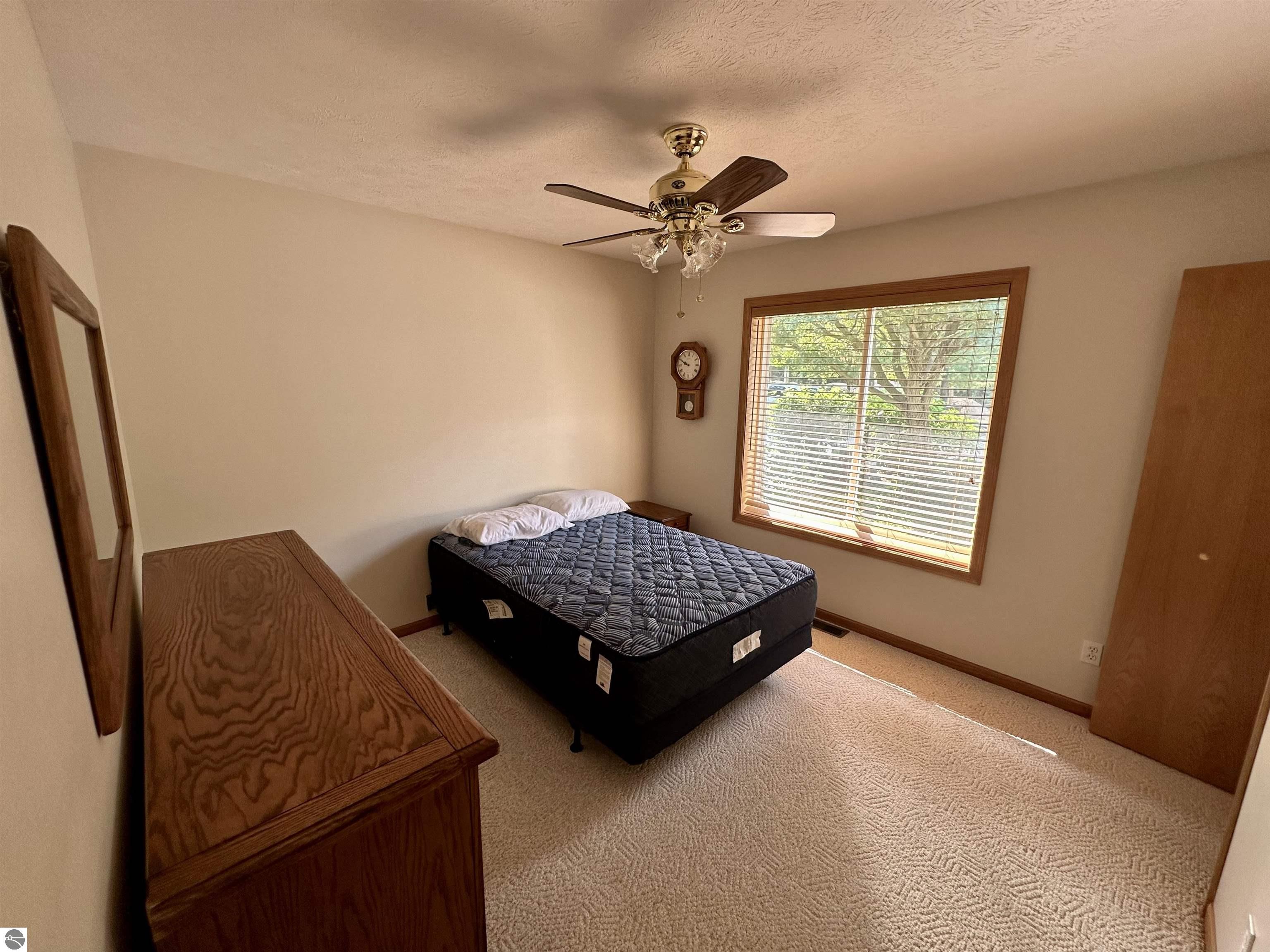 1685 Veterans Drive