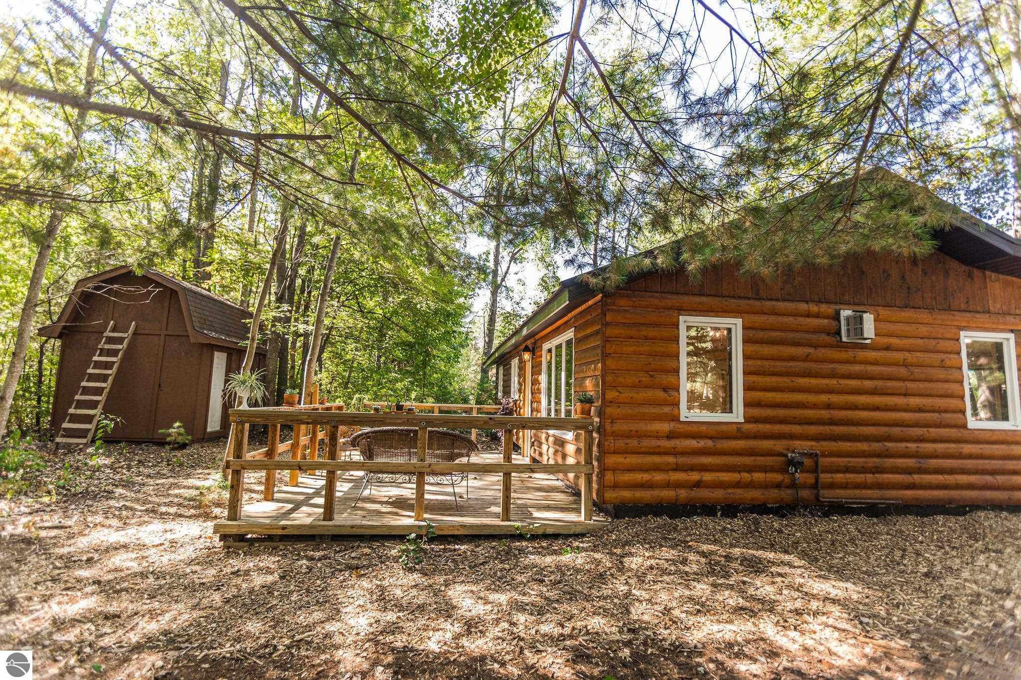 1304 NE Poplar Drive