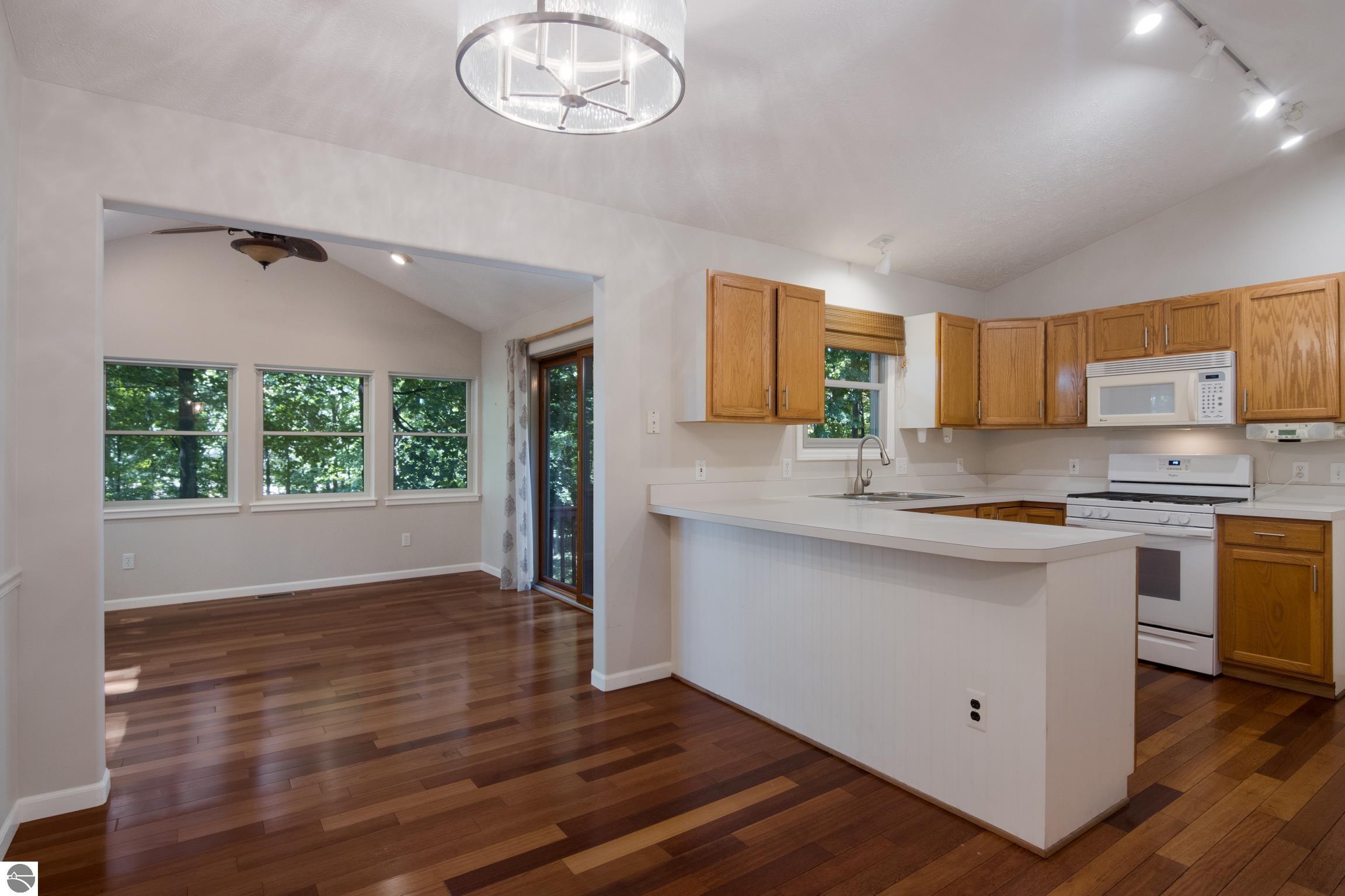 1687 Rasho Road