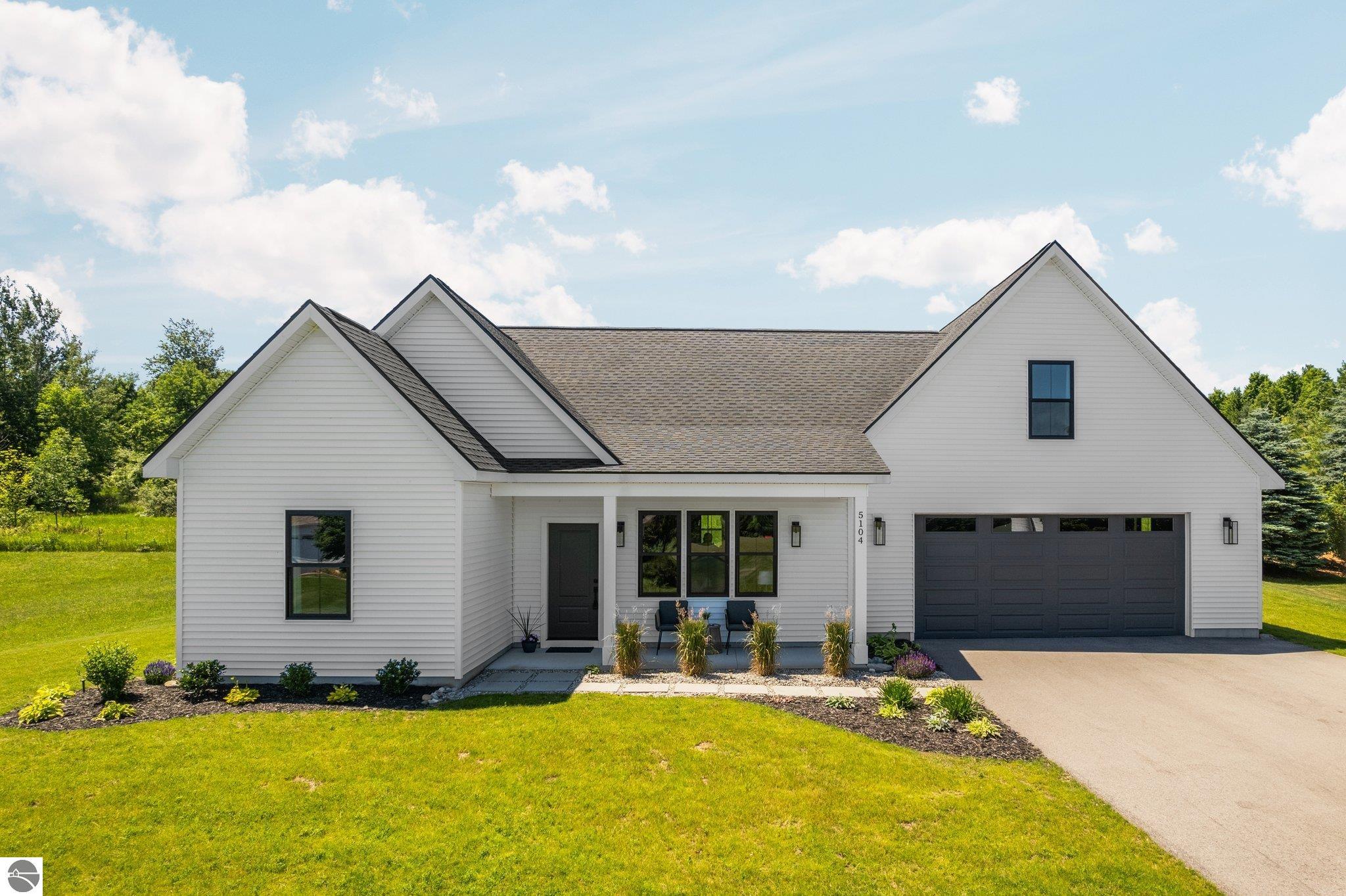 5104 S Shore View Circle