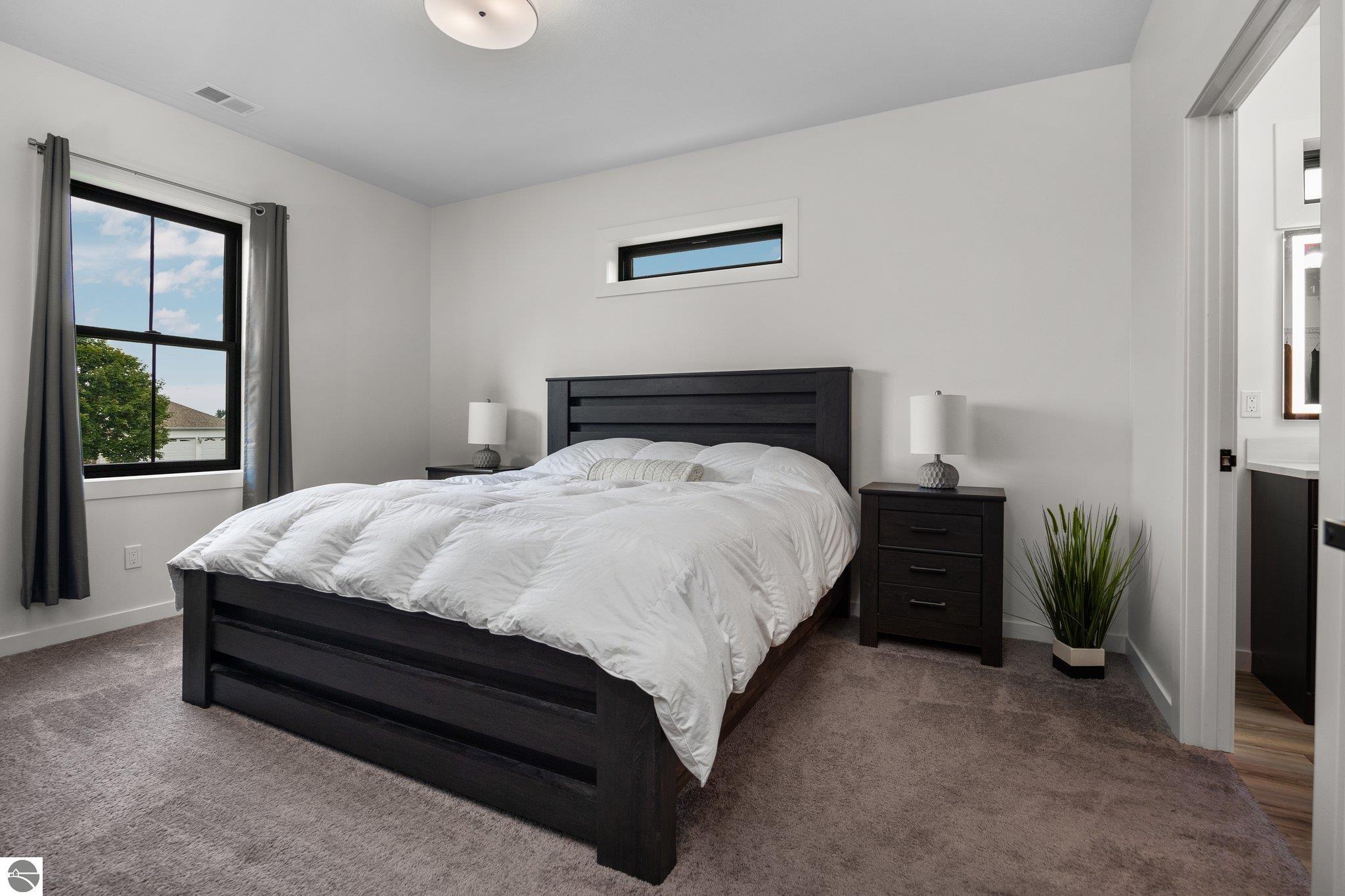 5104 S Shore View Circle
