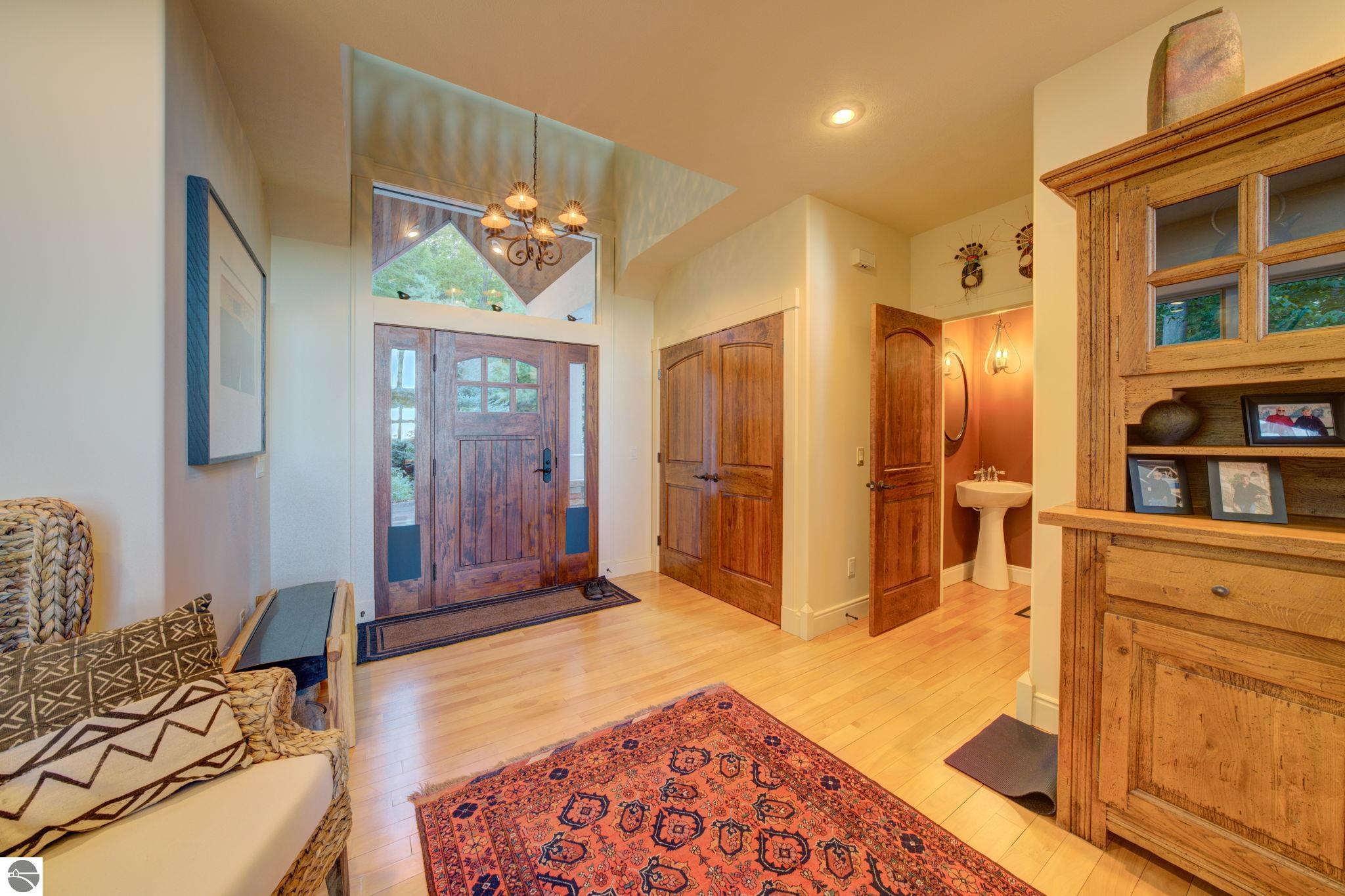 1031 S Bay View Trail