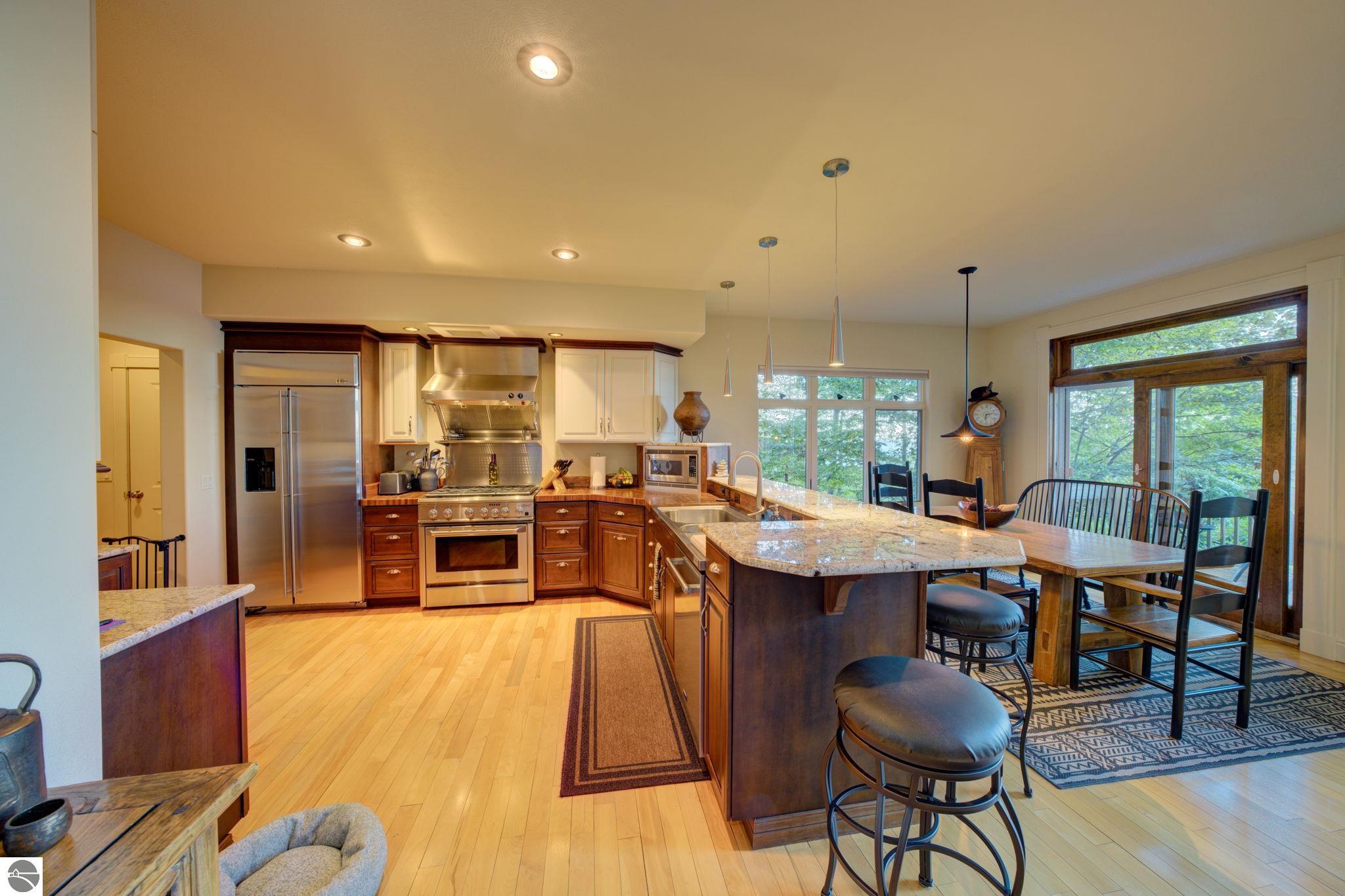 1031 S Bay View Trail