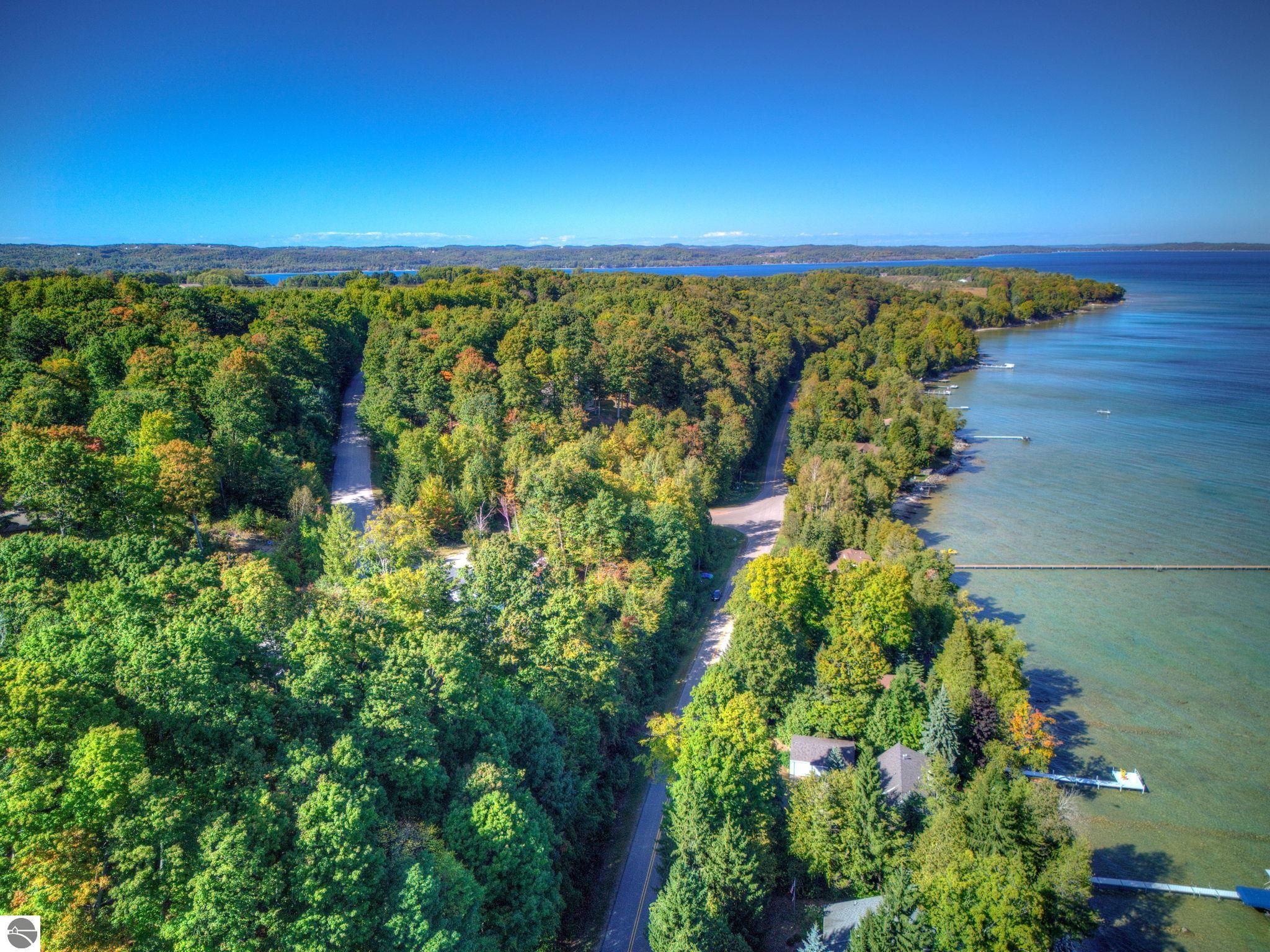 1031 S Bay View Trail