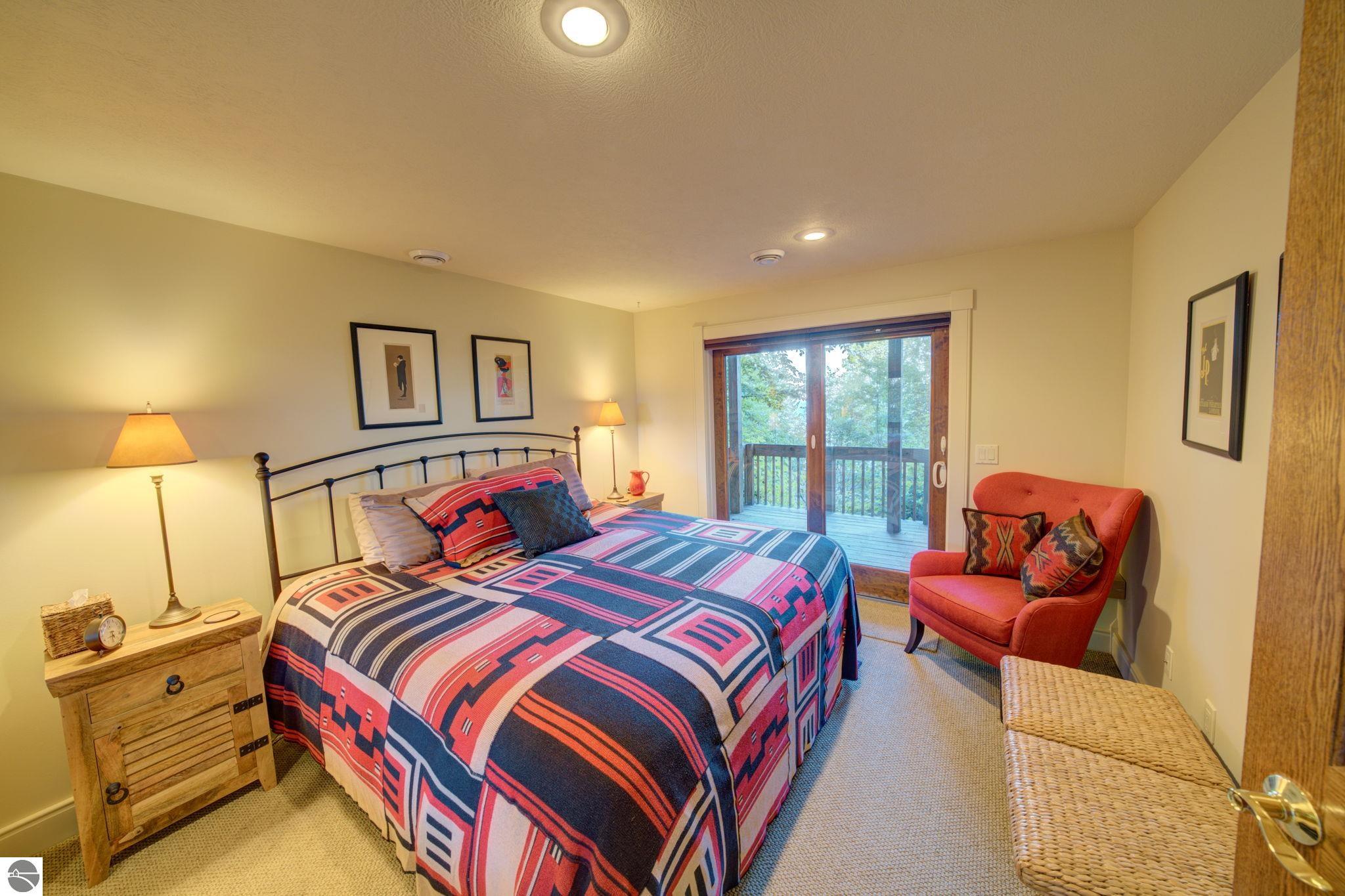 1031 S Bay View Trail