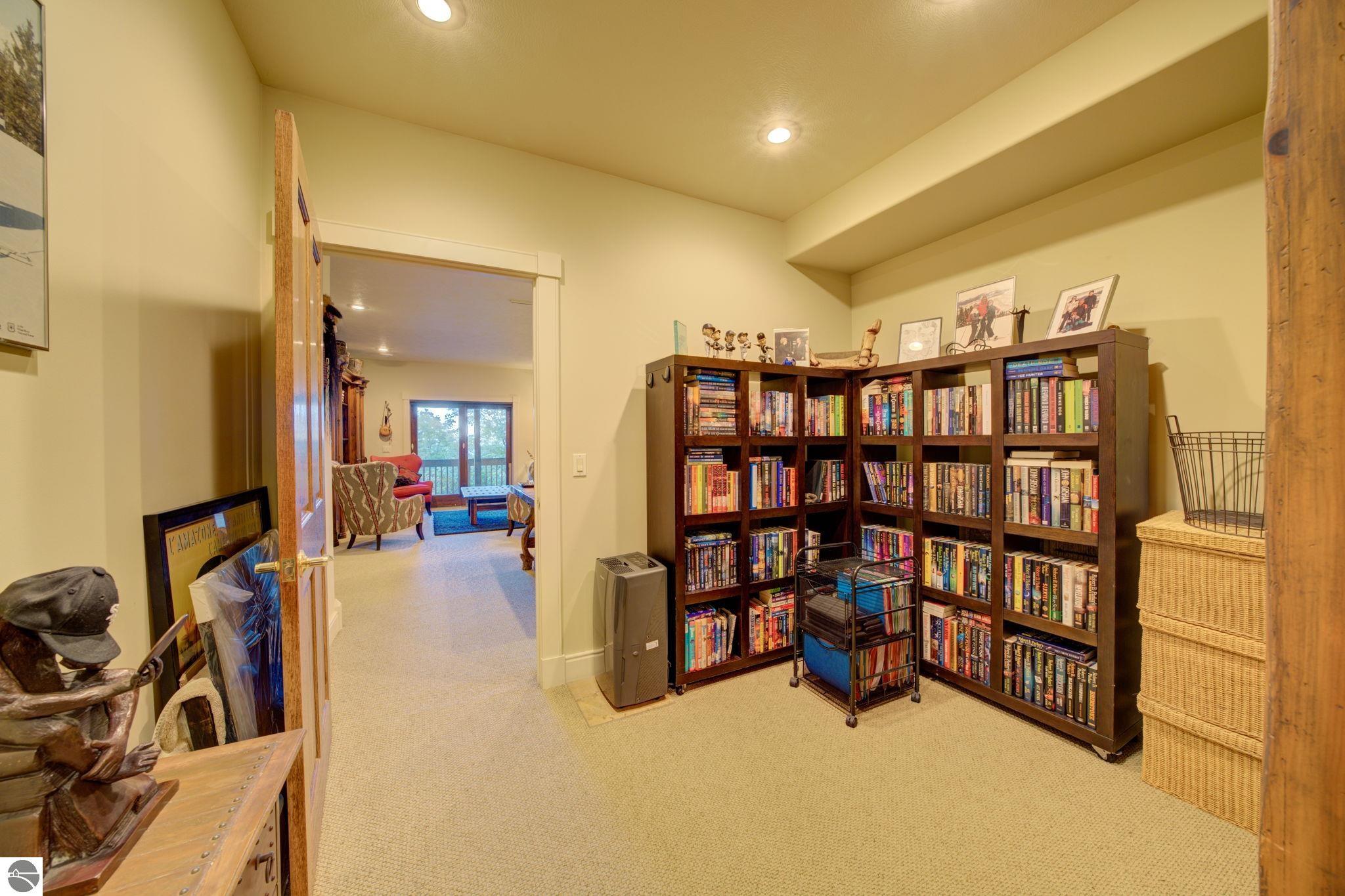 1031 S Bay View Trail