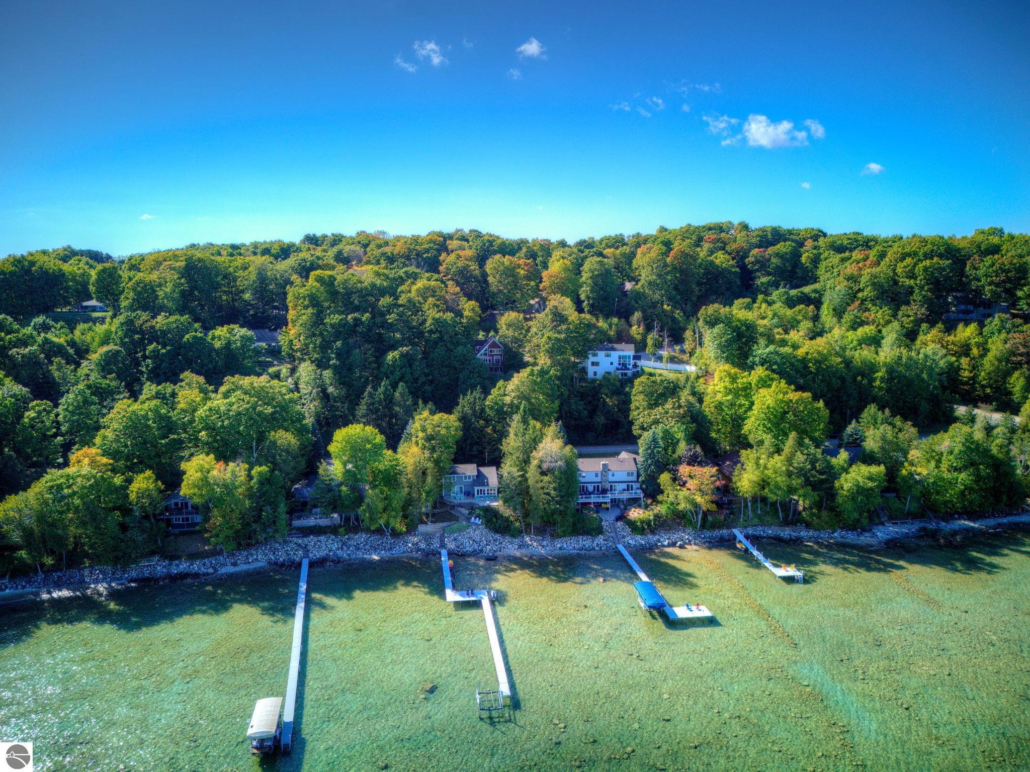1031 S Bay View Trail