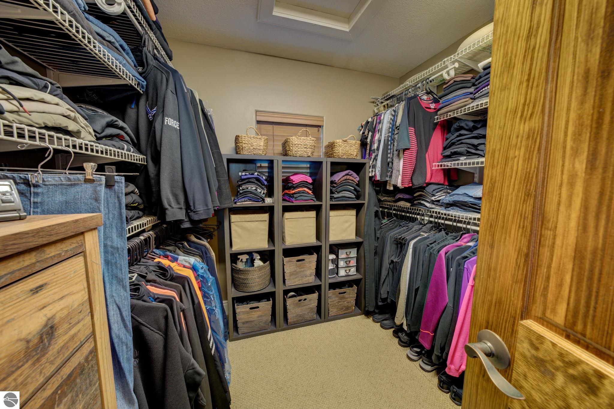 1031 S Bay View Trail