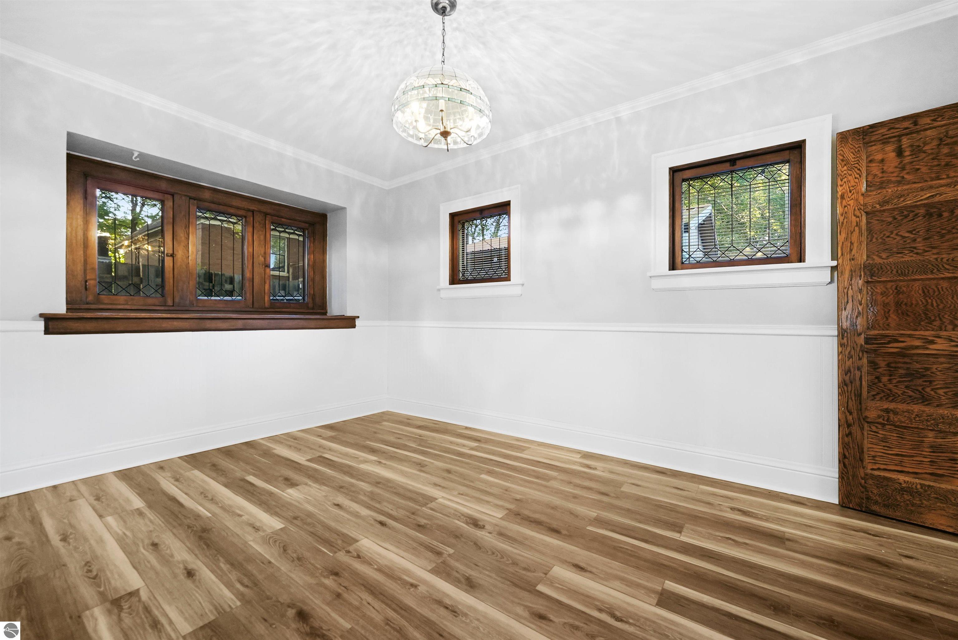 109 N Park