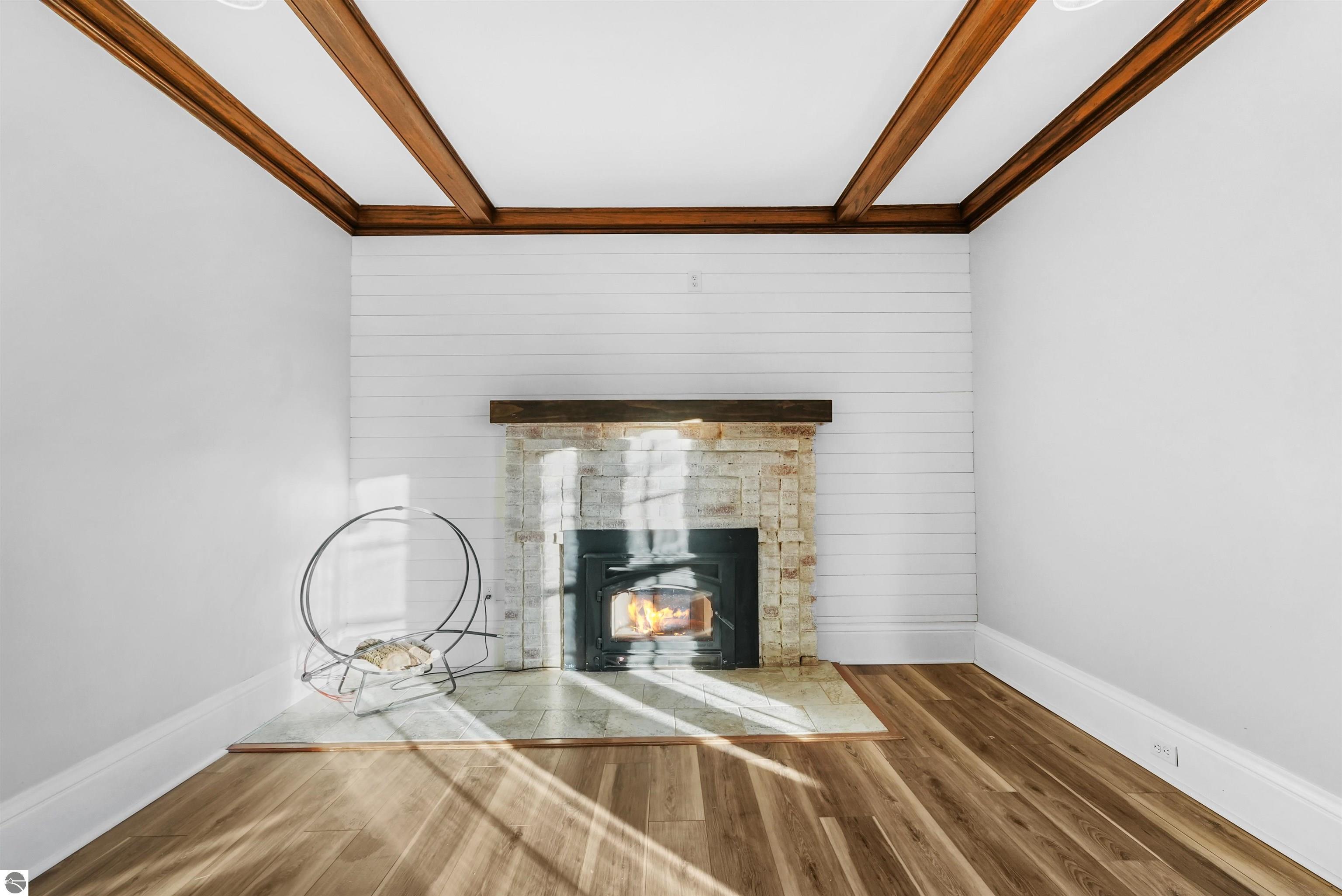 109 N Park