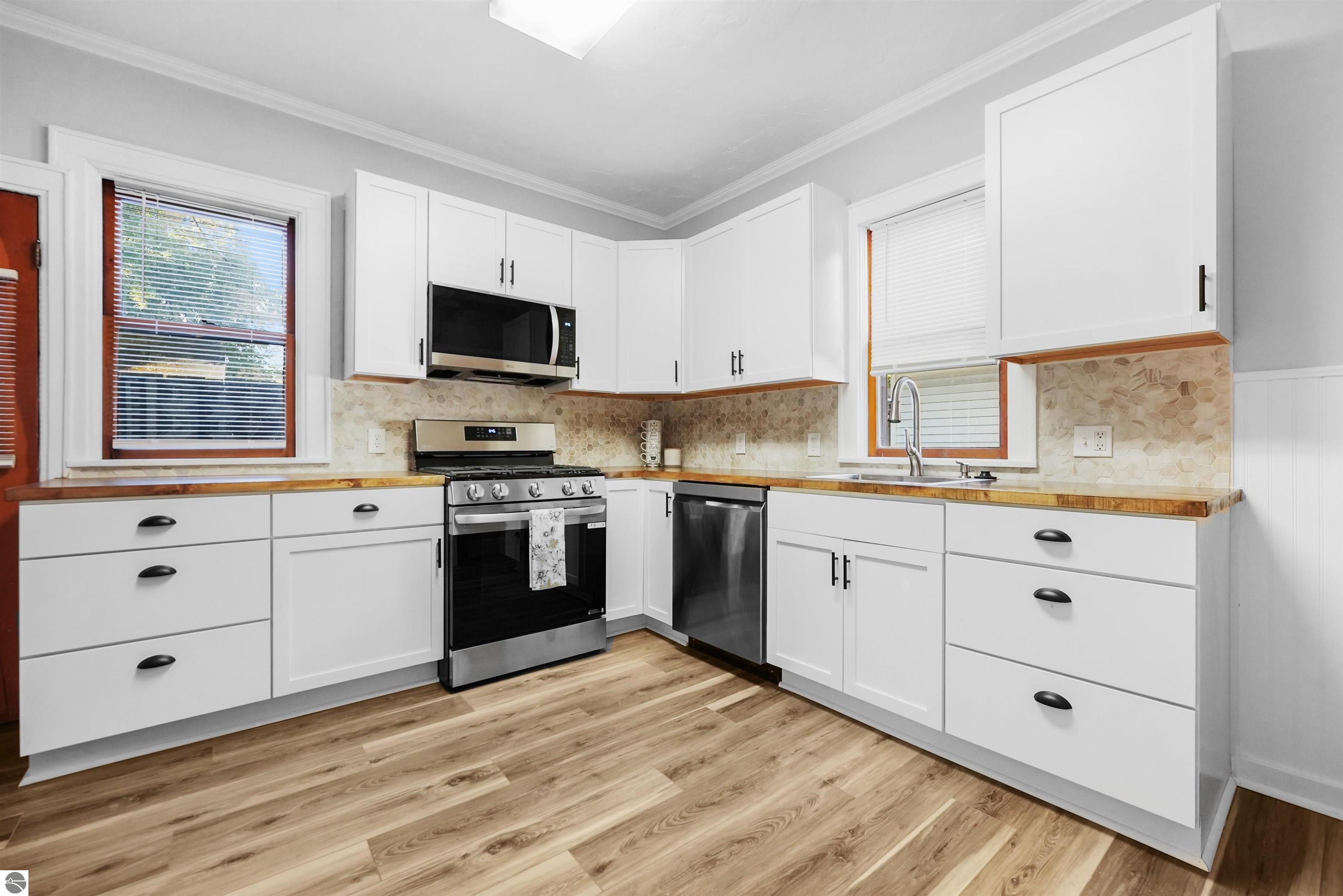 109 N Park