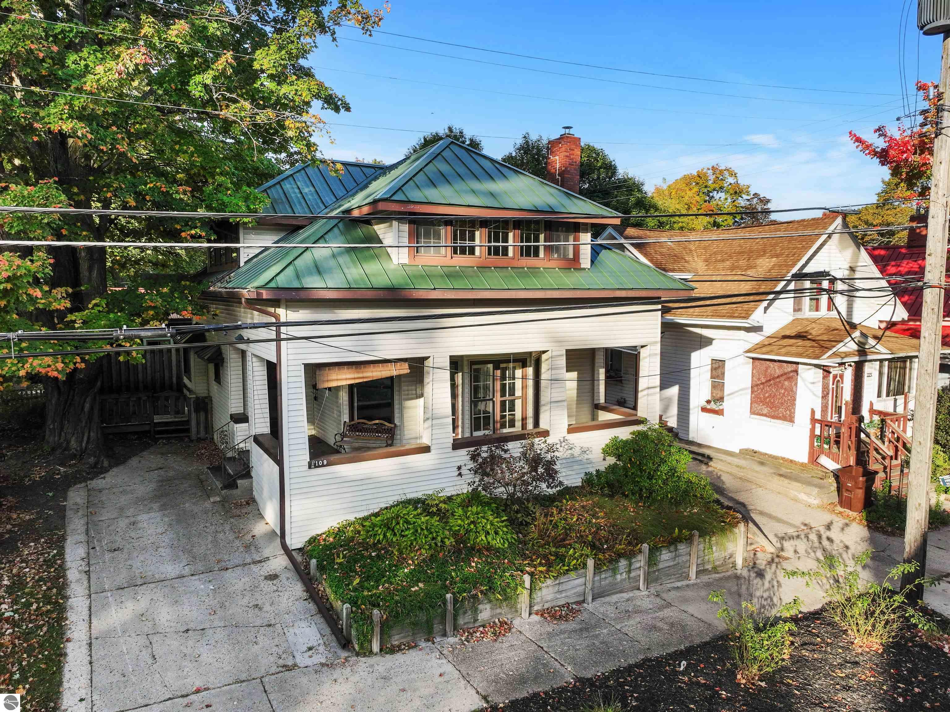 109 N Park