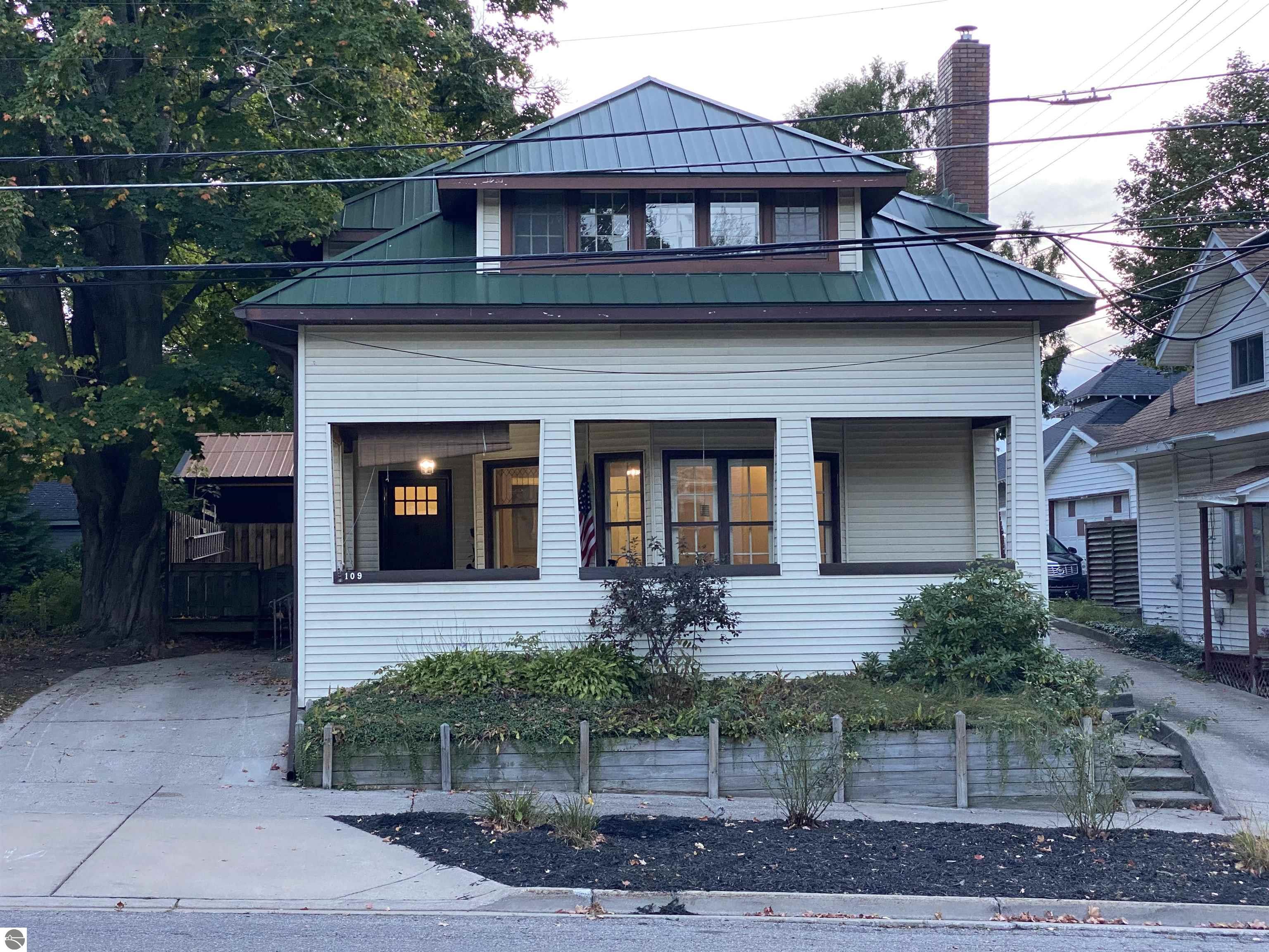 109 N Park