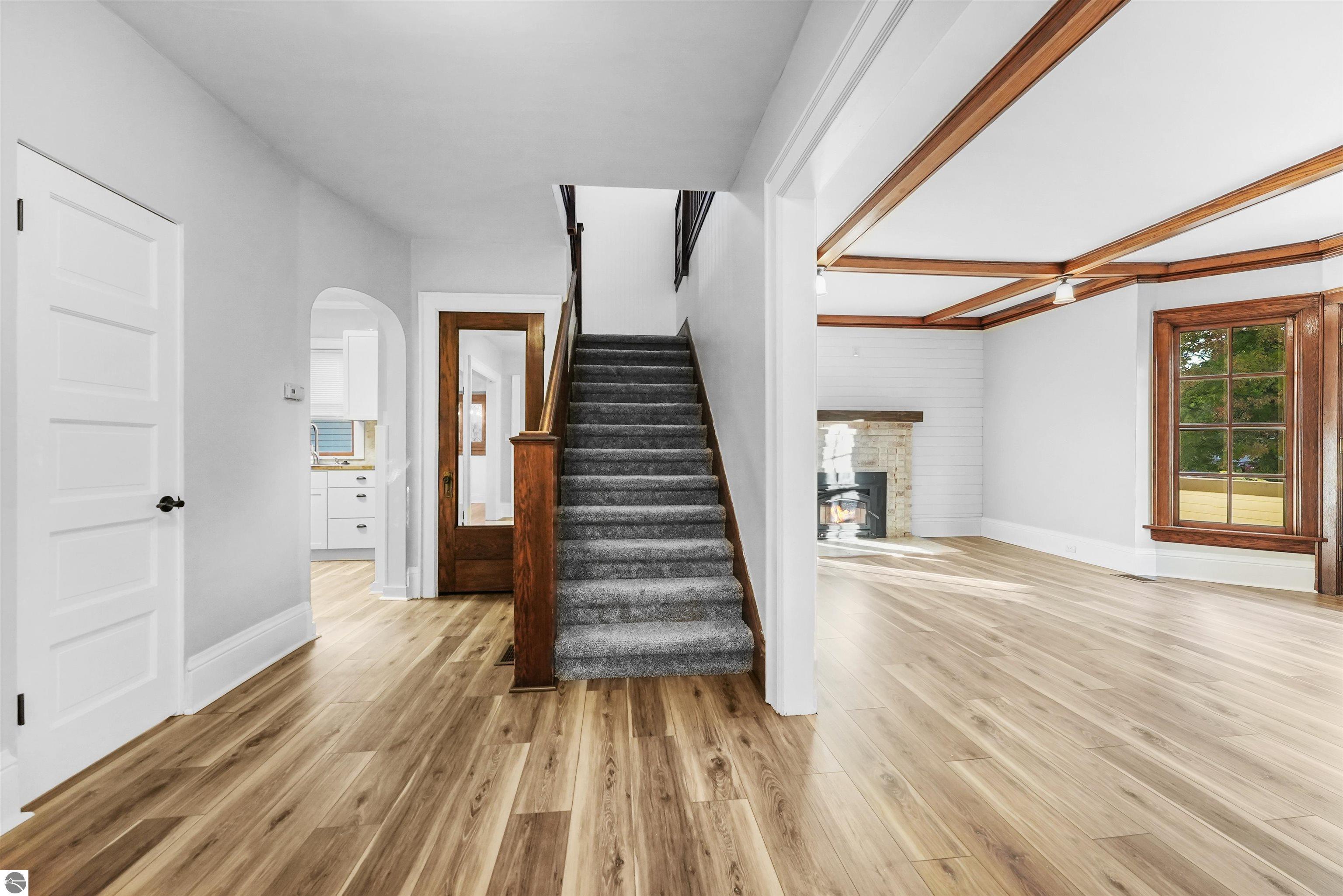 109 N Park