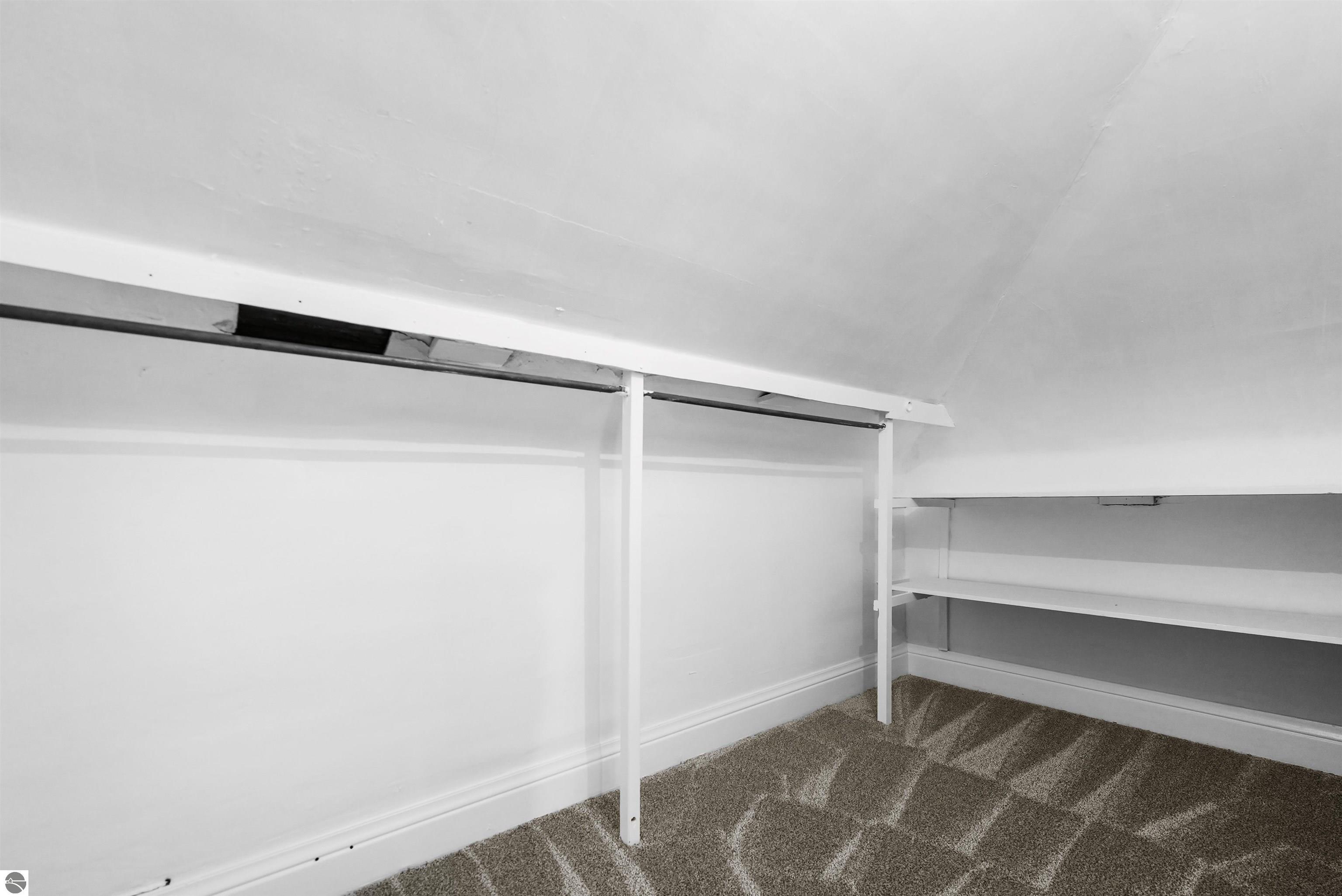 109 N Park