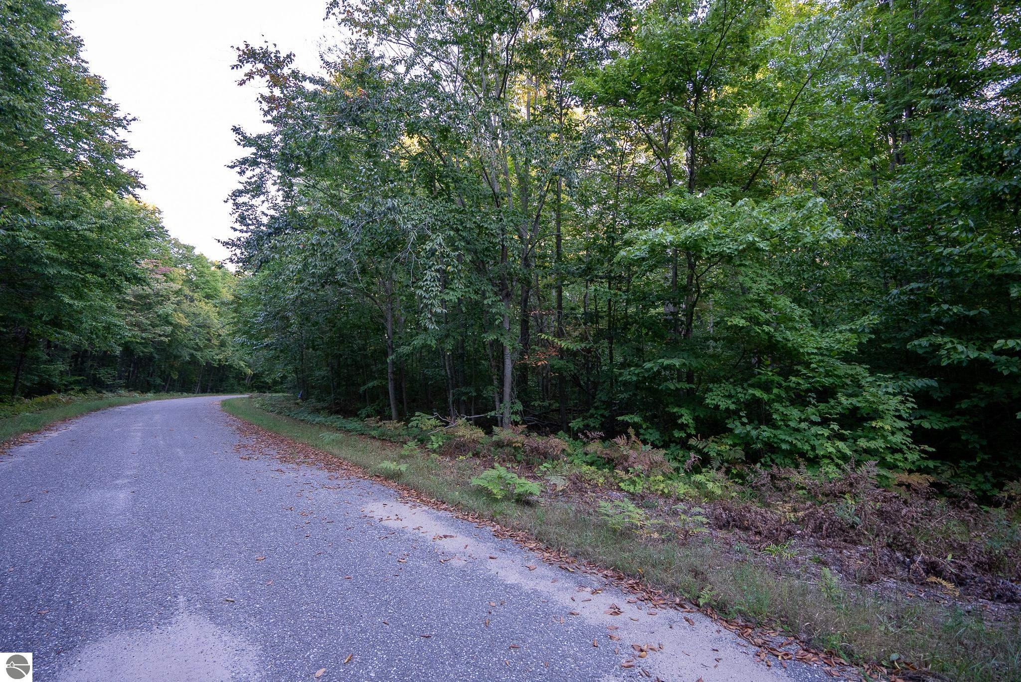 V/L Glenridge Circle