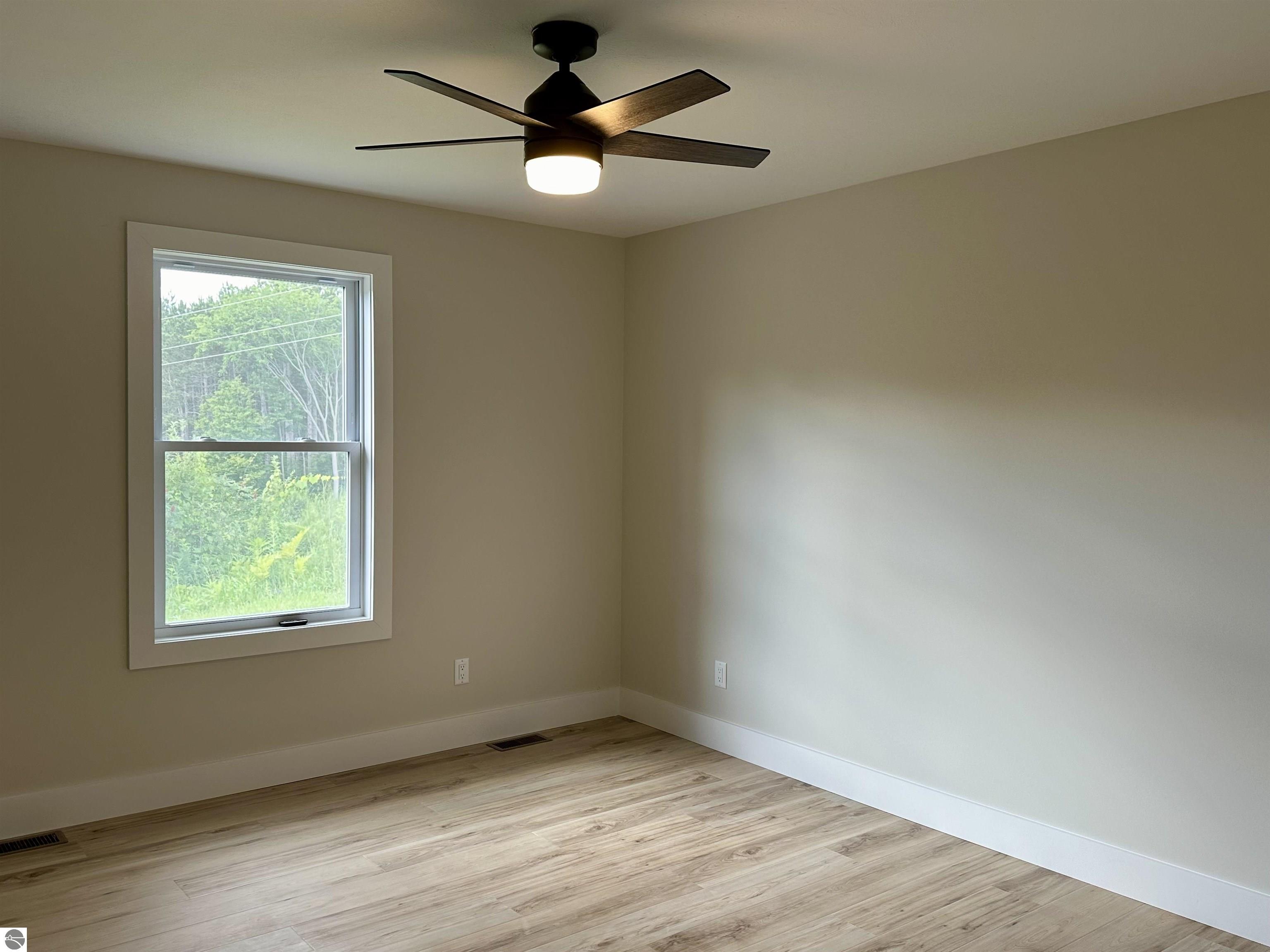 1146 Farmington Drive