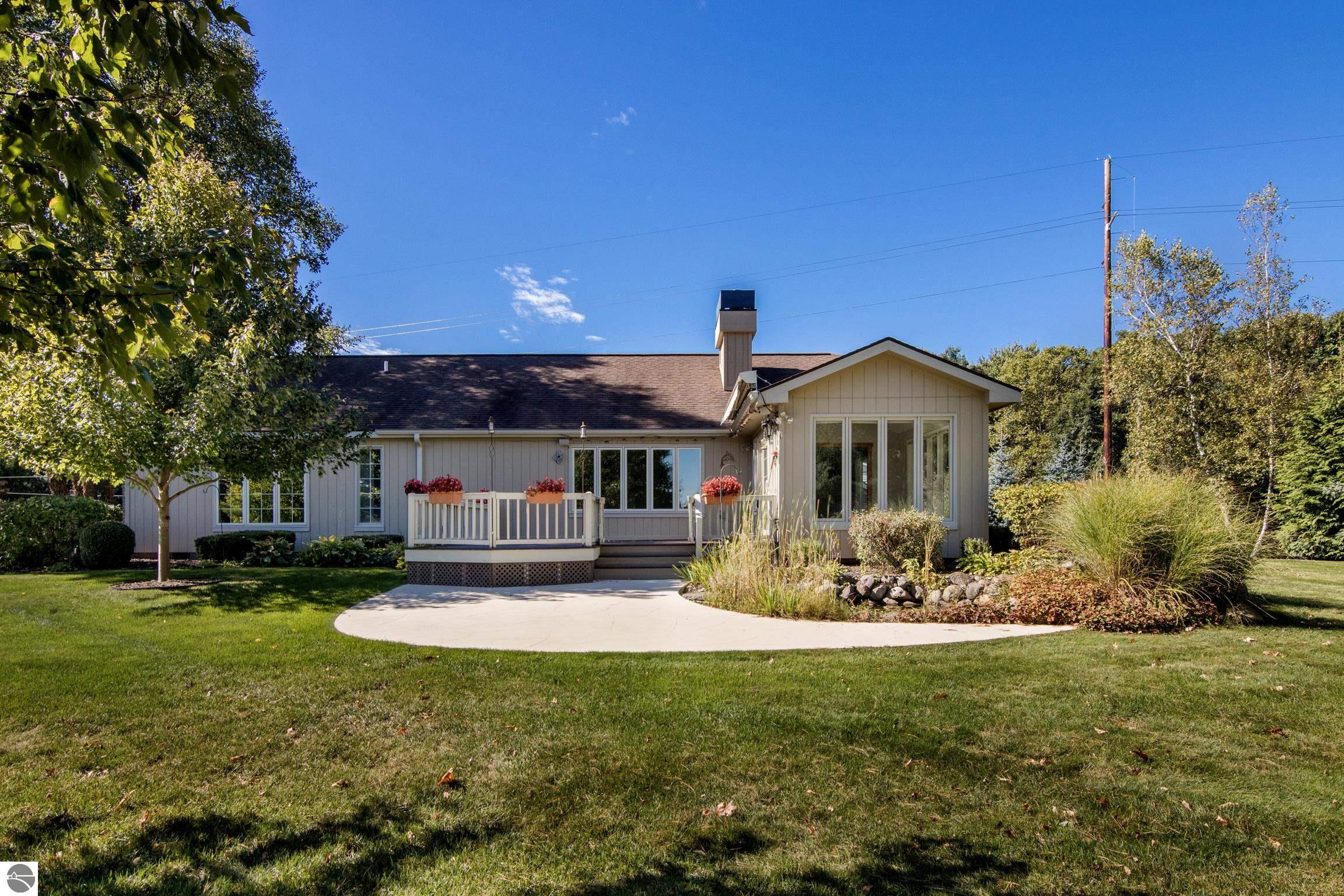 70 Wakulat Lane