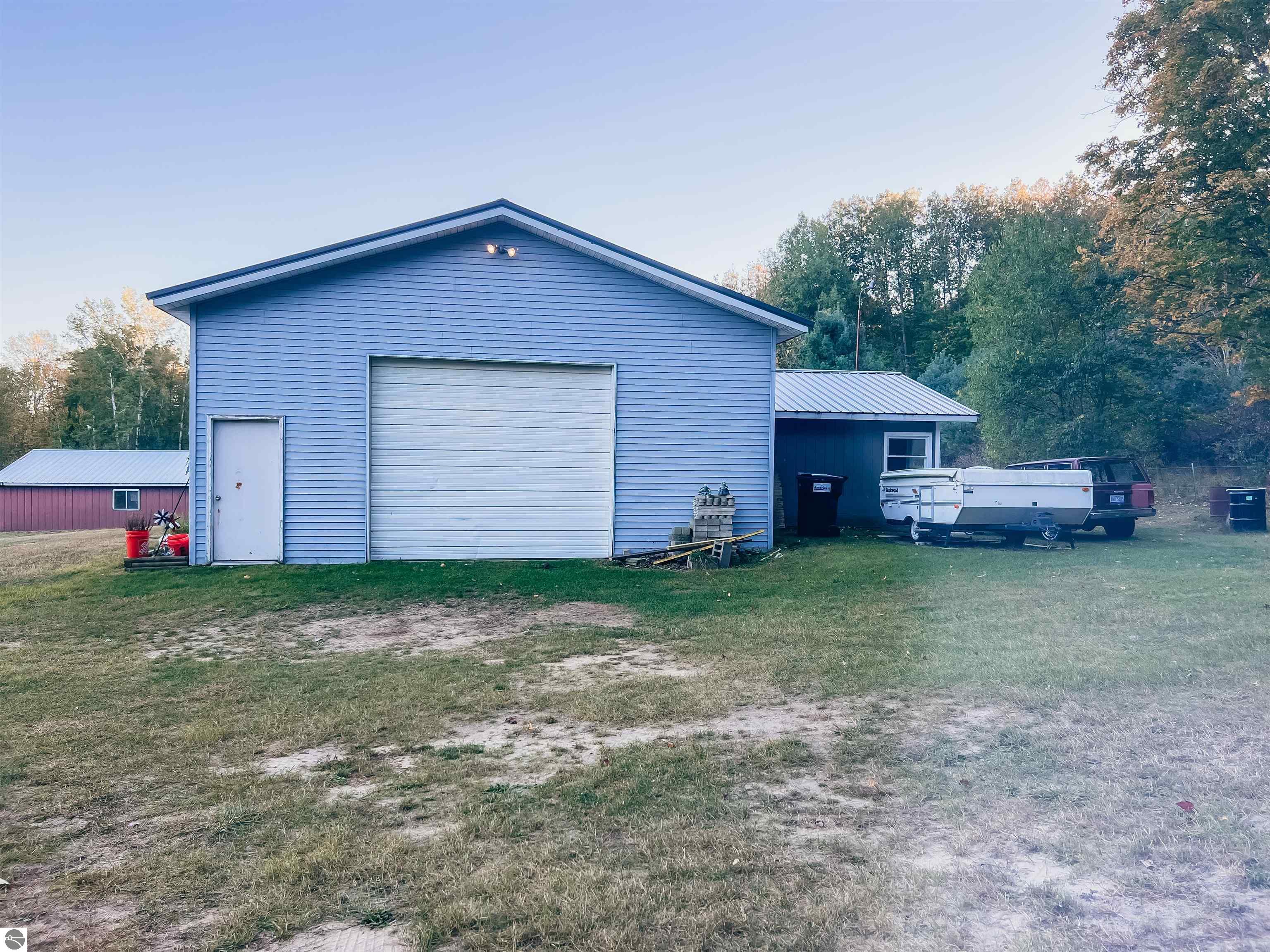 5733 Six Mile Lake Road