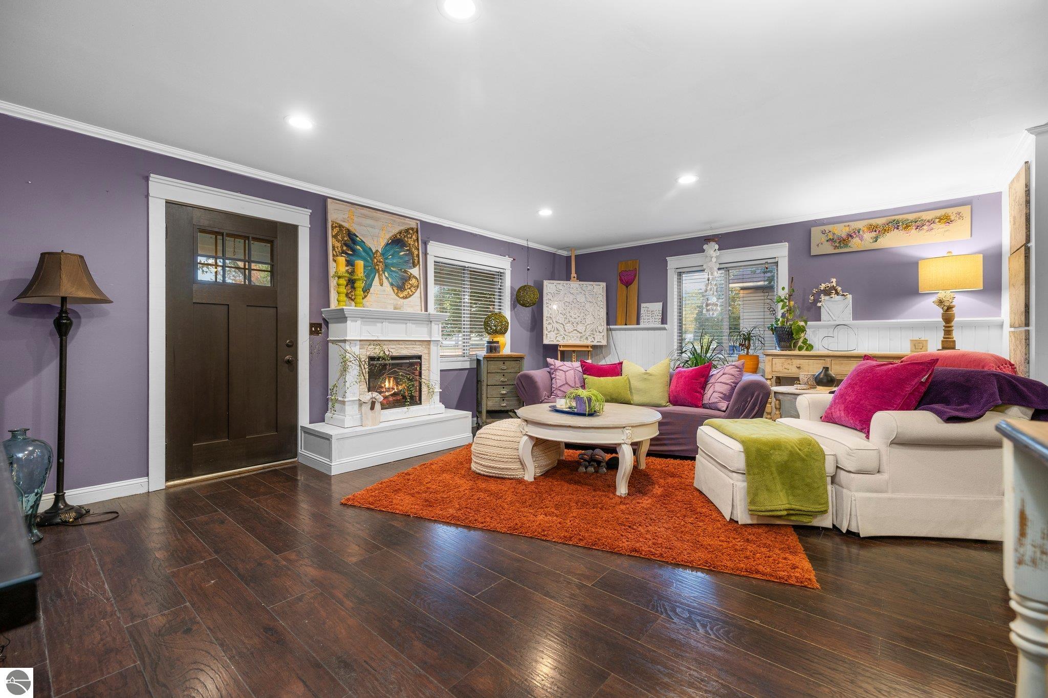 5249 W Mobile Trail