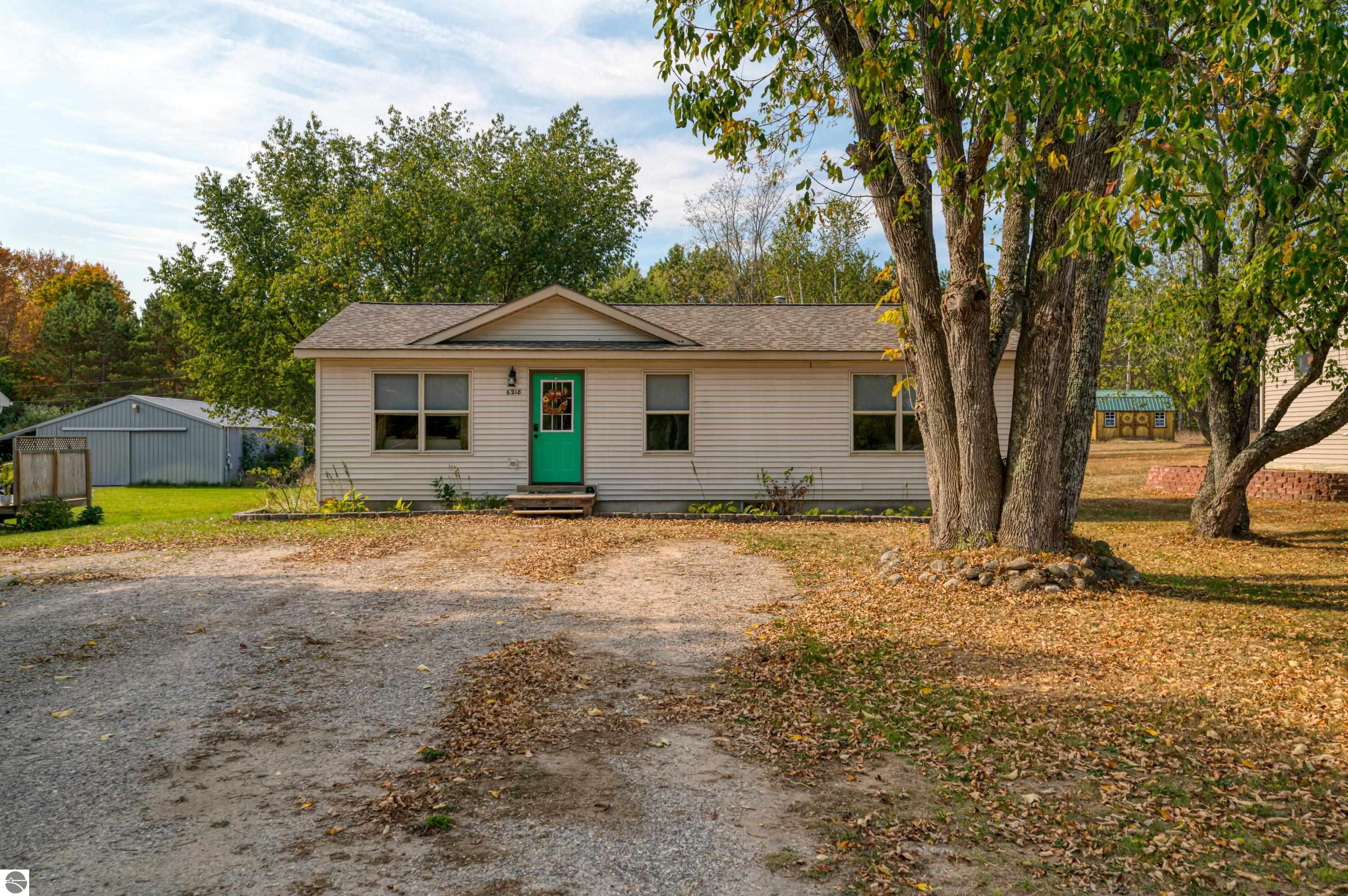 6218 Sunset Drive