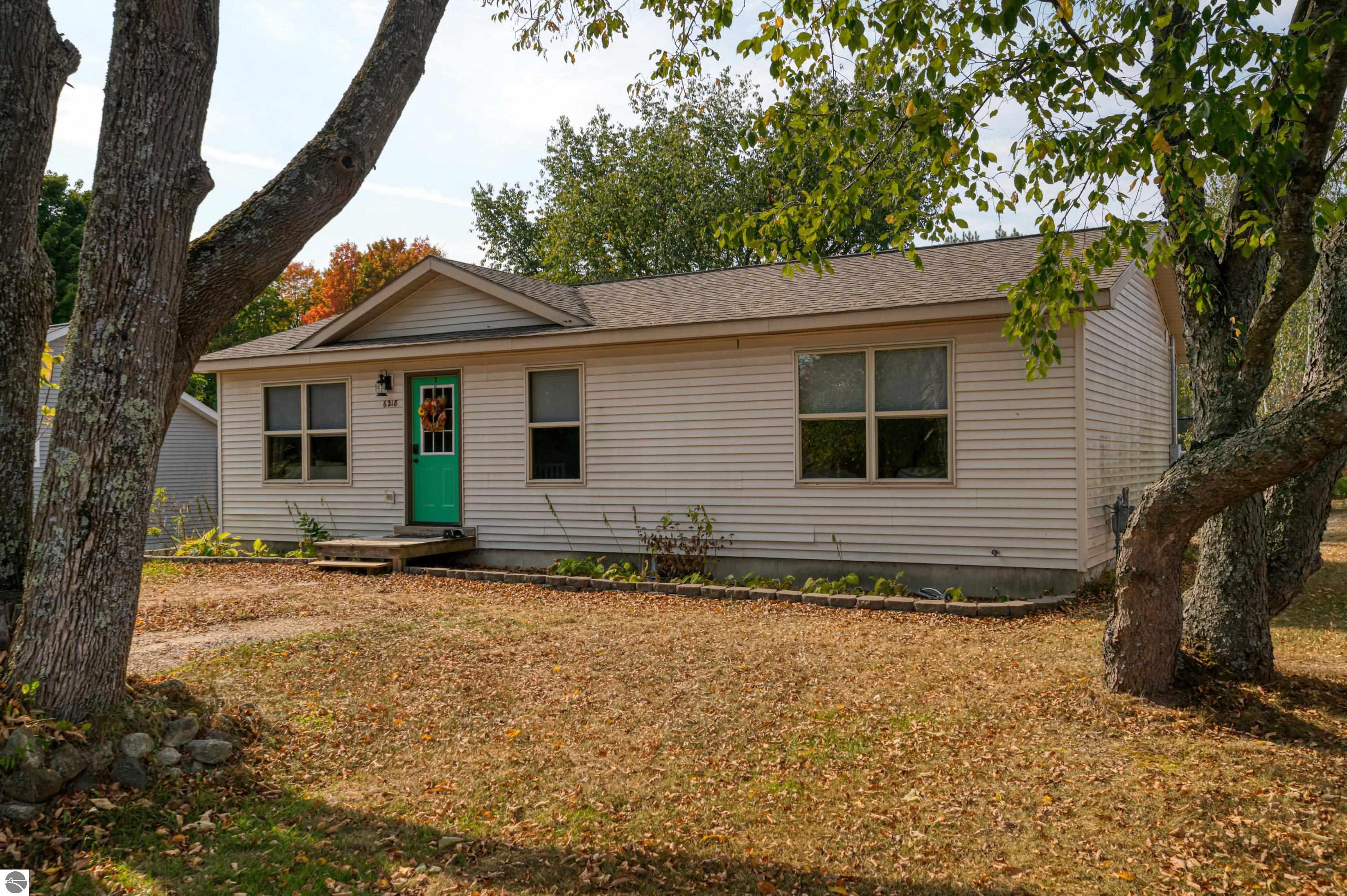 6218 Sunset Drive