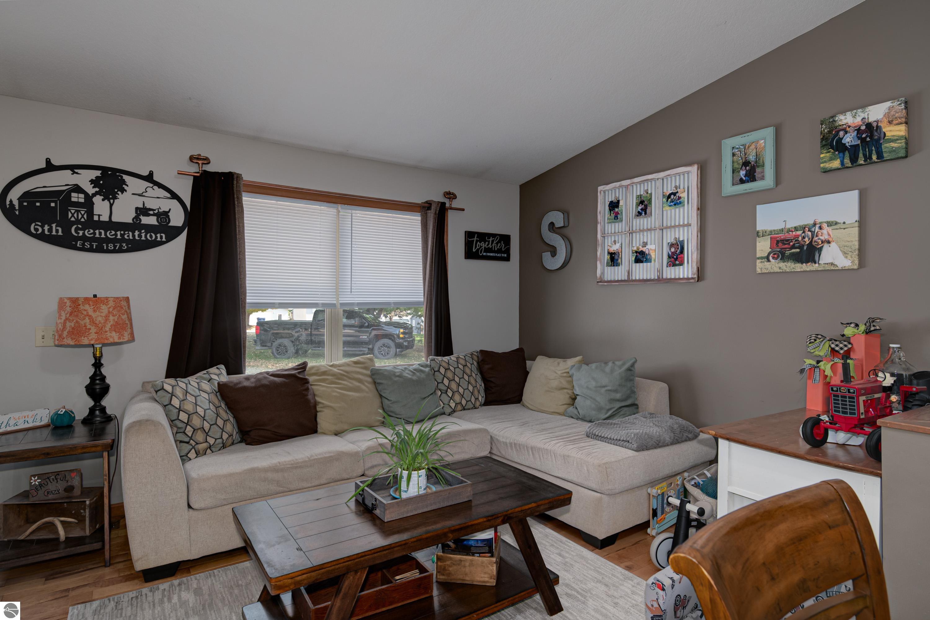 6218 Sunset Drive