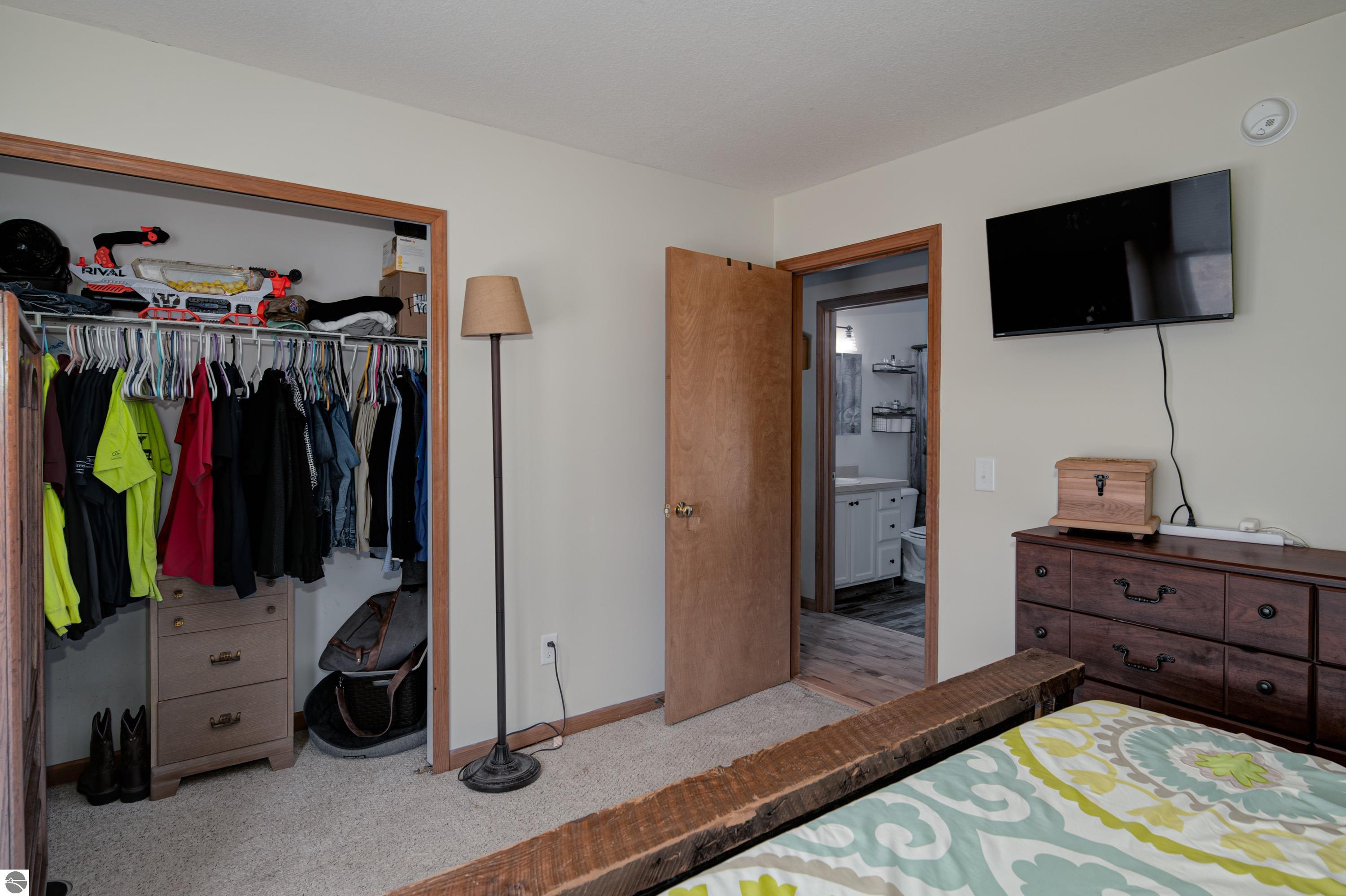 6218 Sunset Drive