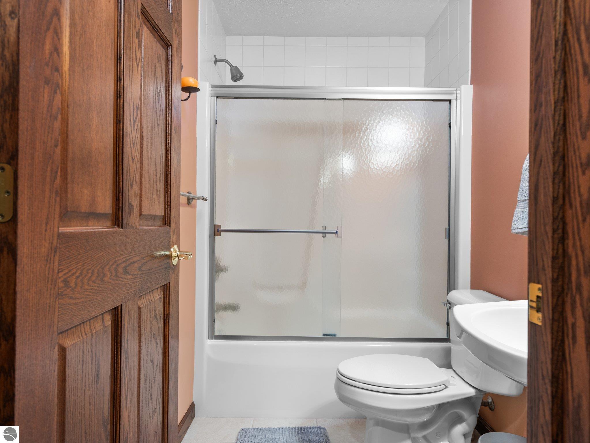 7878 S Outer Drive