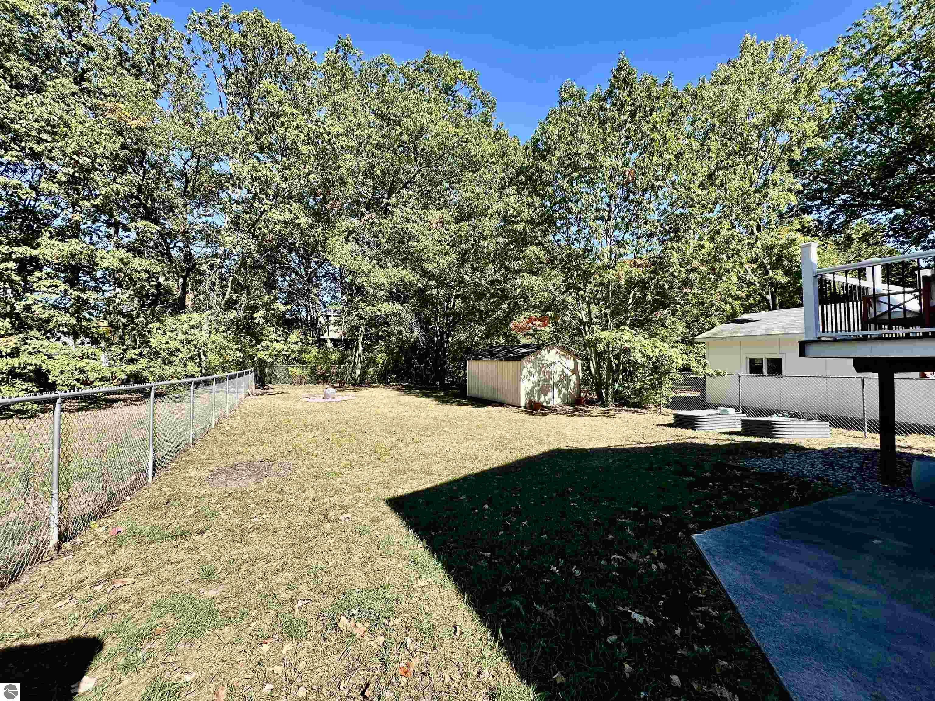 845 Carver Street