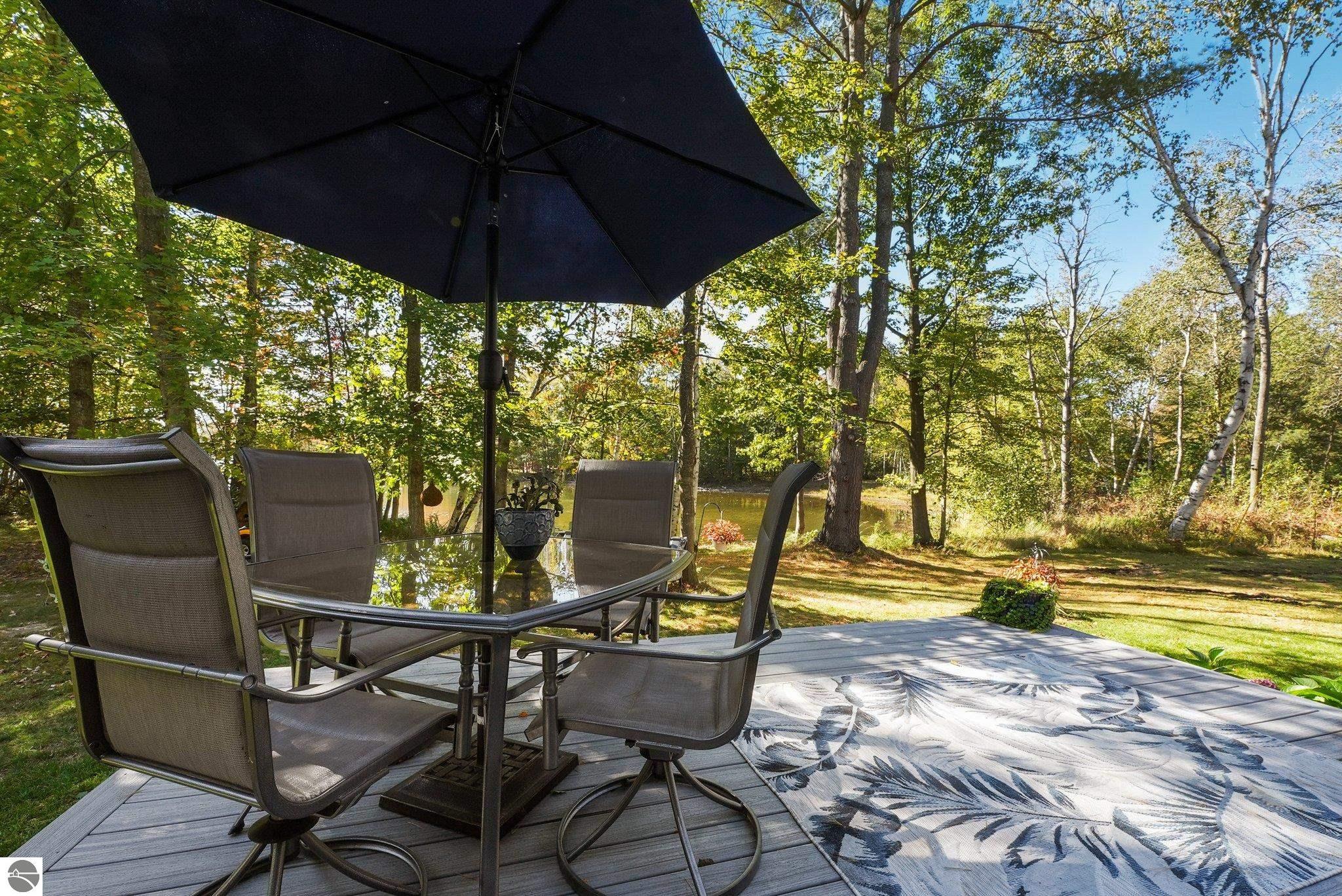 212 Deerfield Court