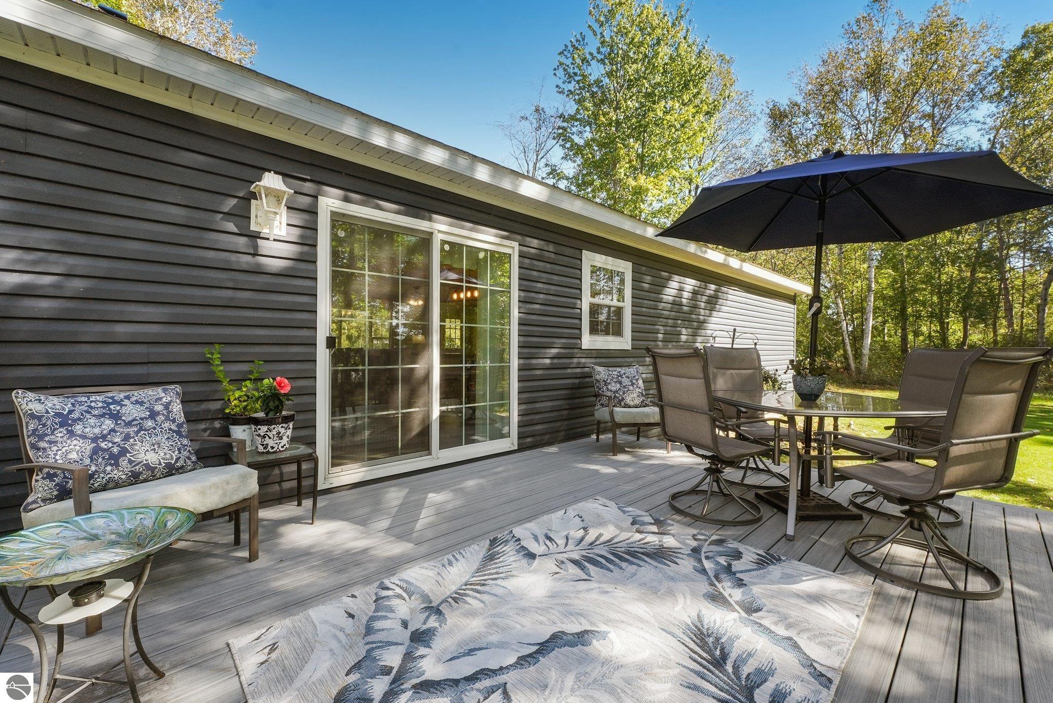 212 Deerfield Court