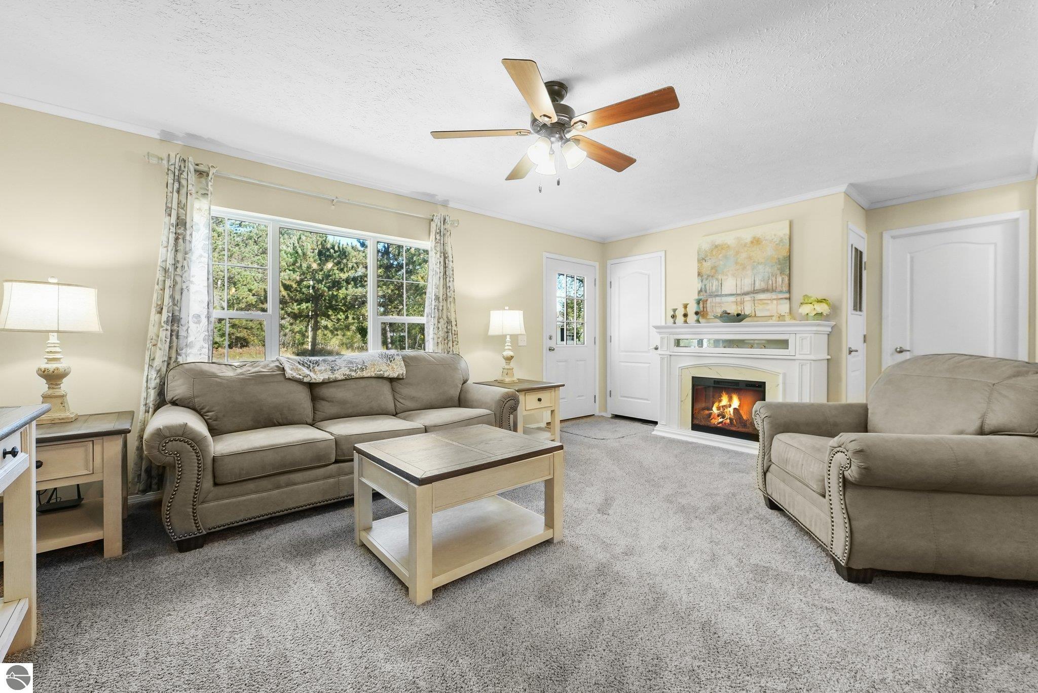 212 Deerfield Court