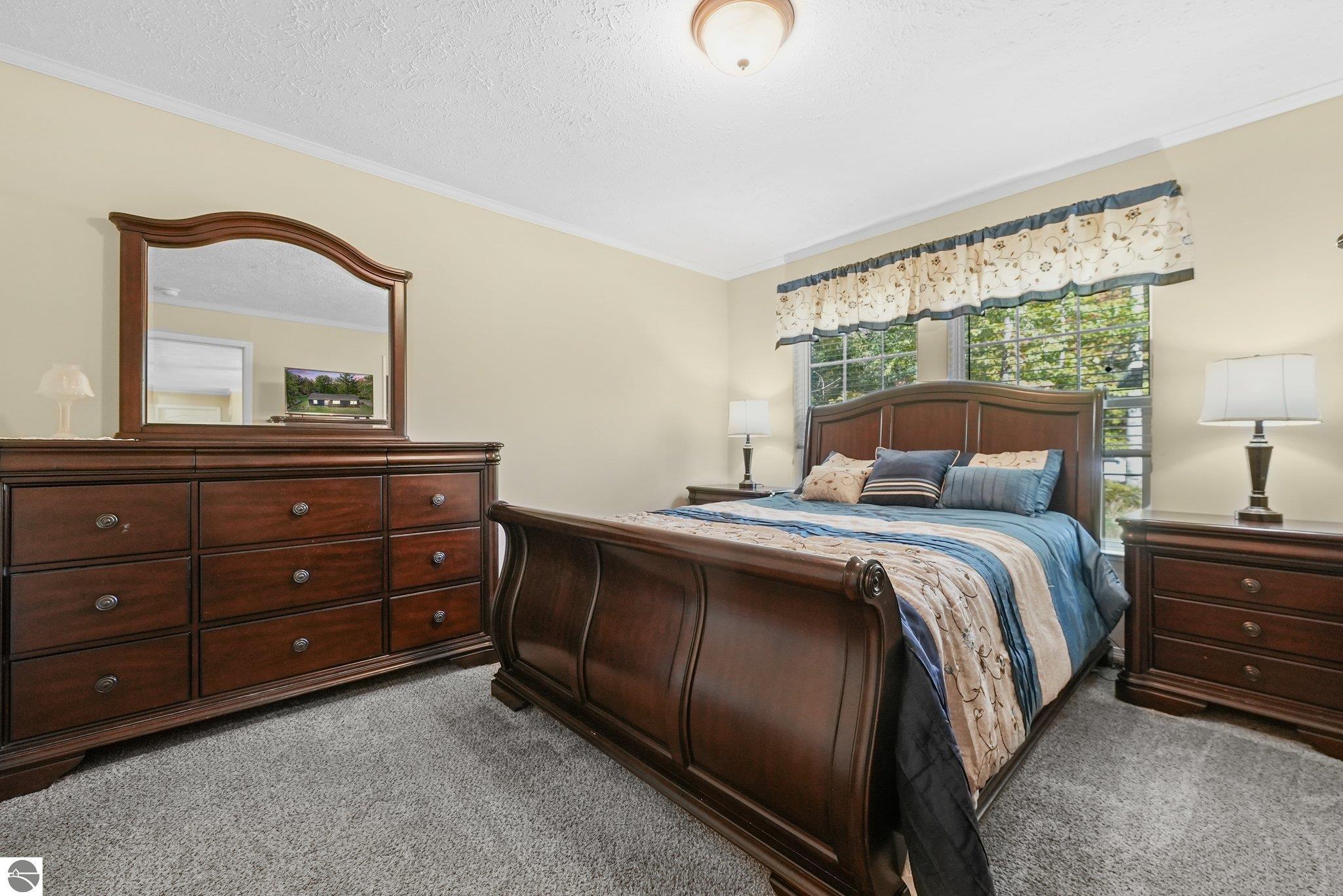212 Deerfield Court