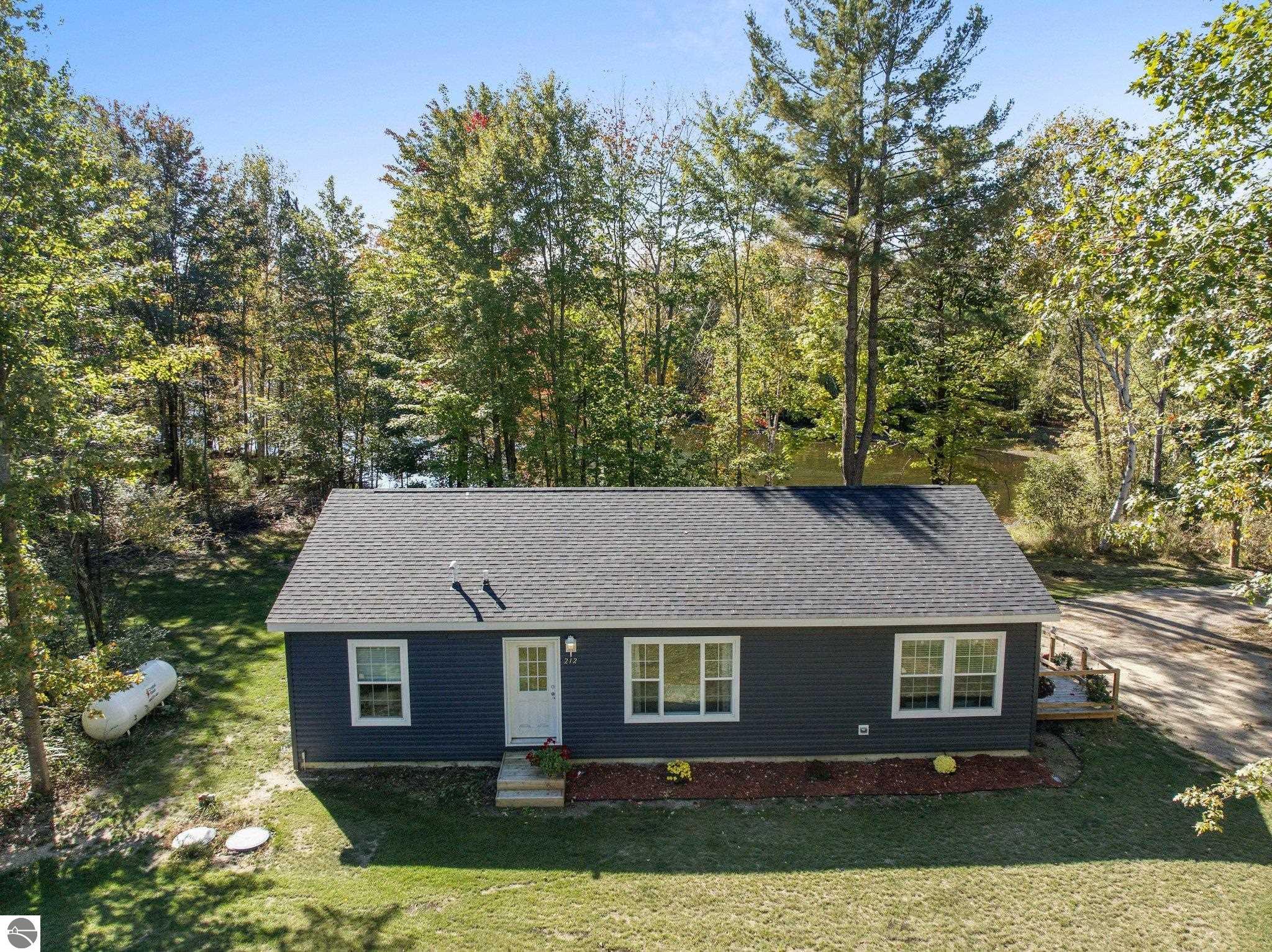 212 Deerfield Court