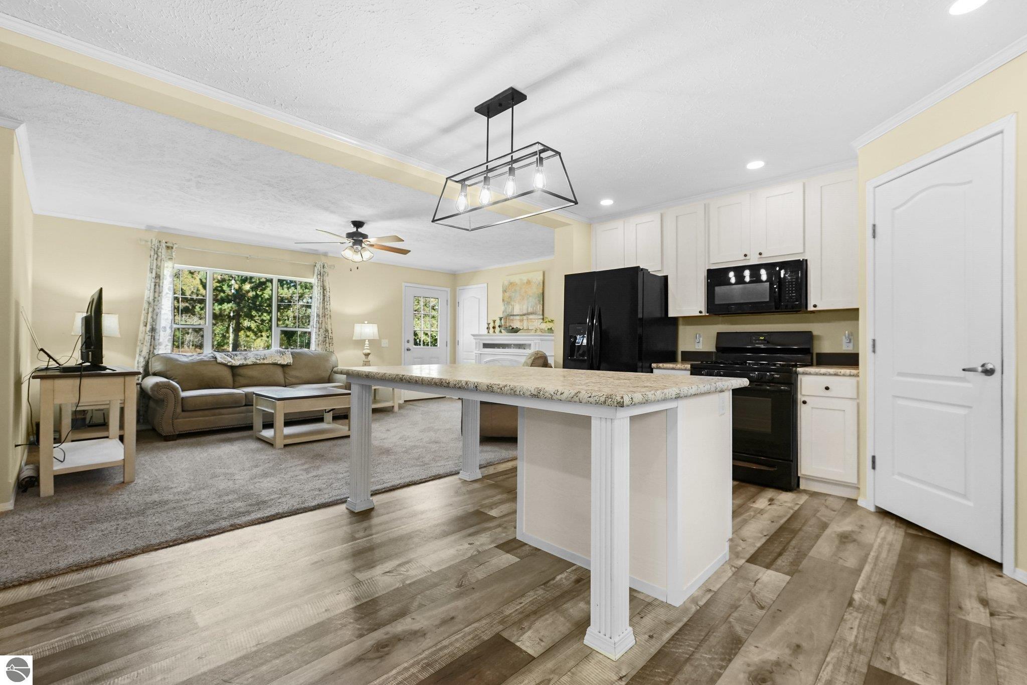 212 Deerfield Court