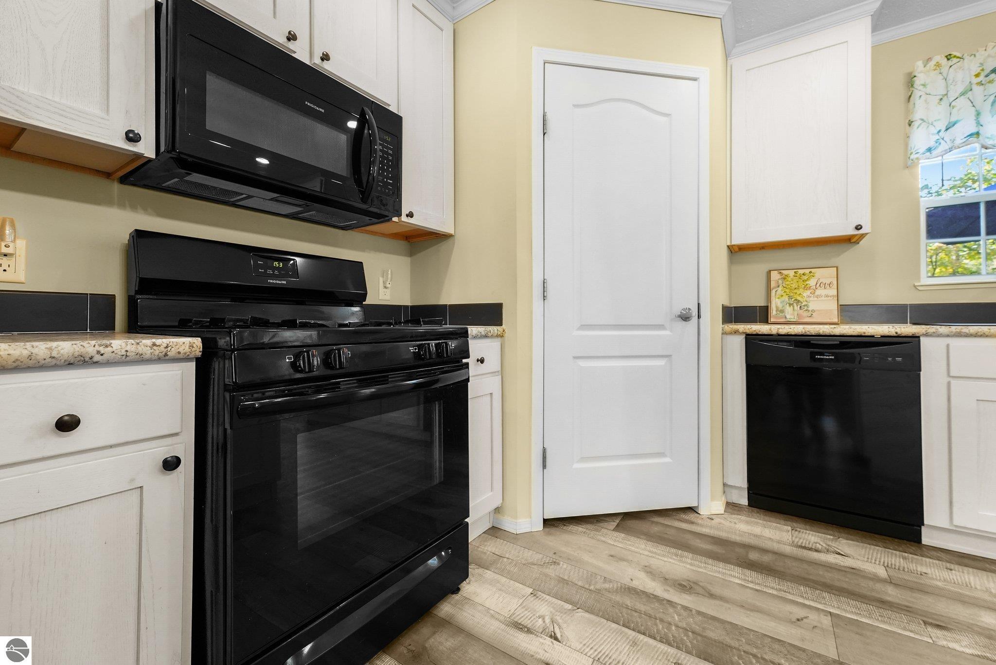212 Deerfield Court